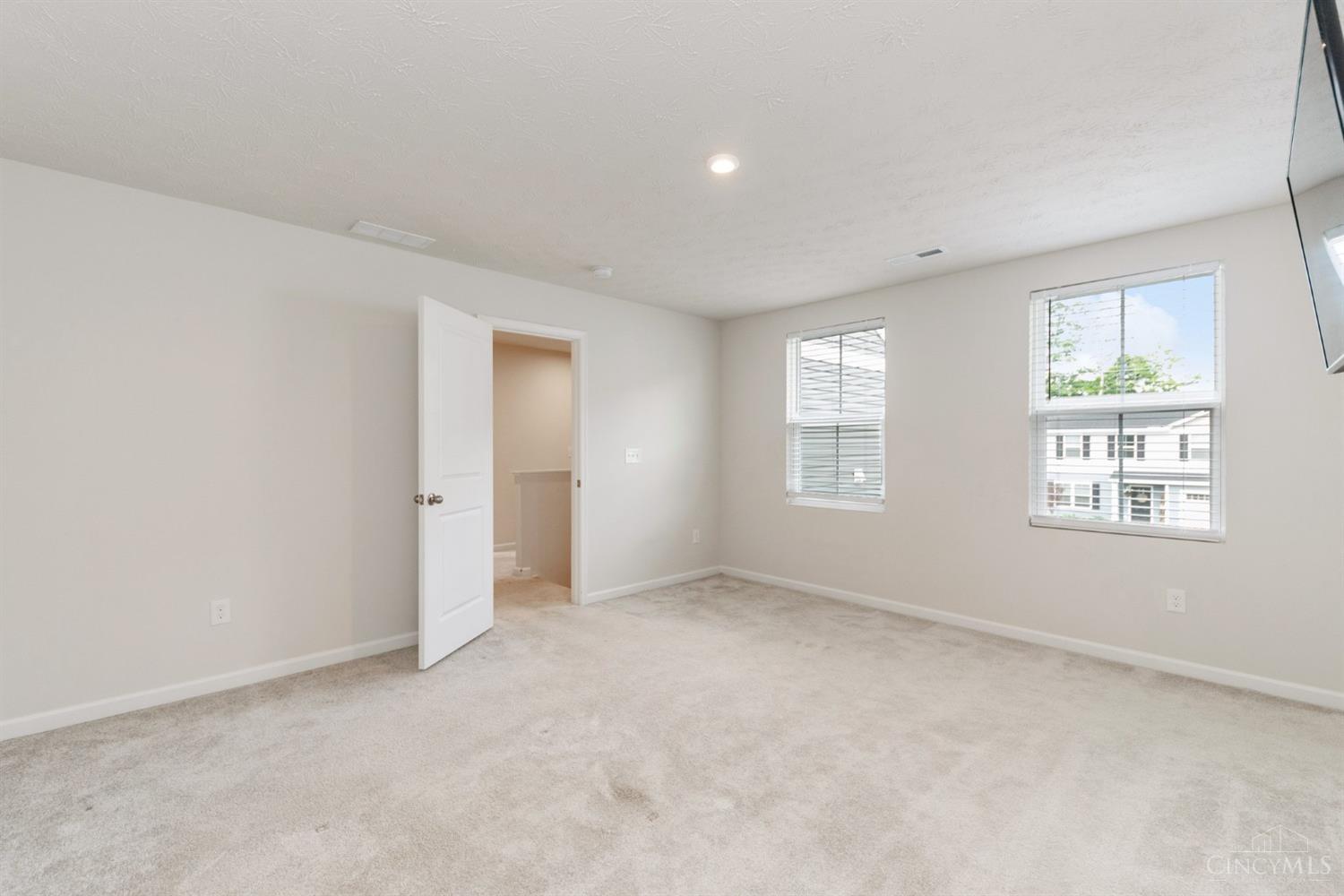 90 Cedarwood Drive