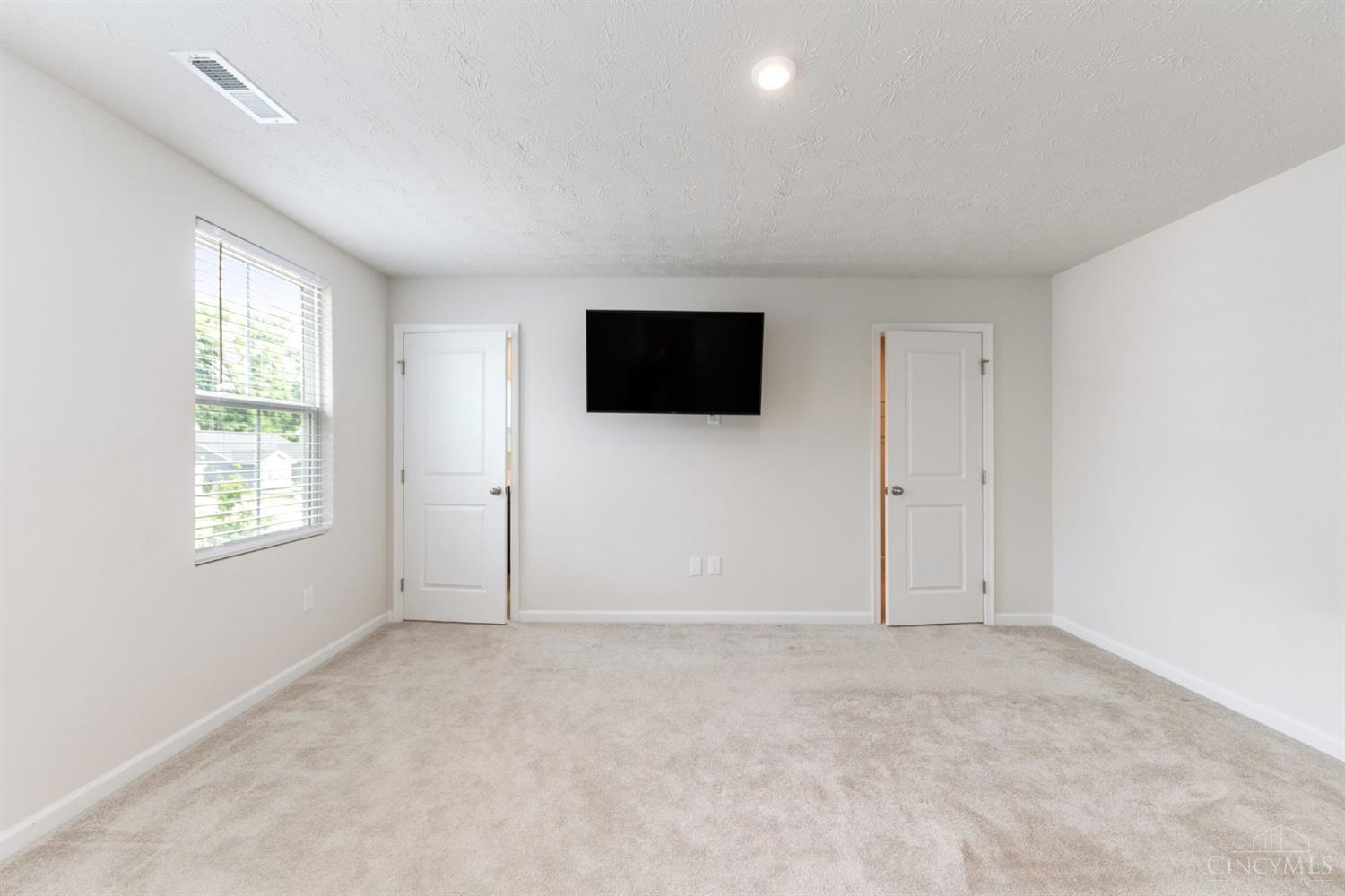 90 Cedarwood Drive