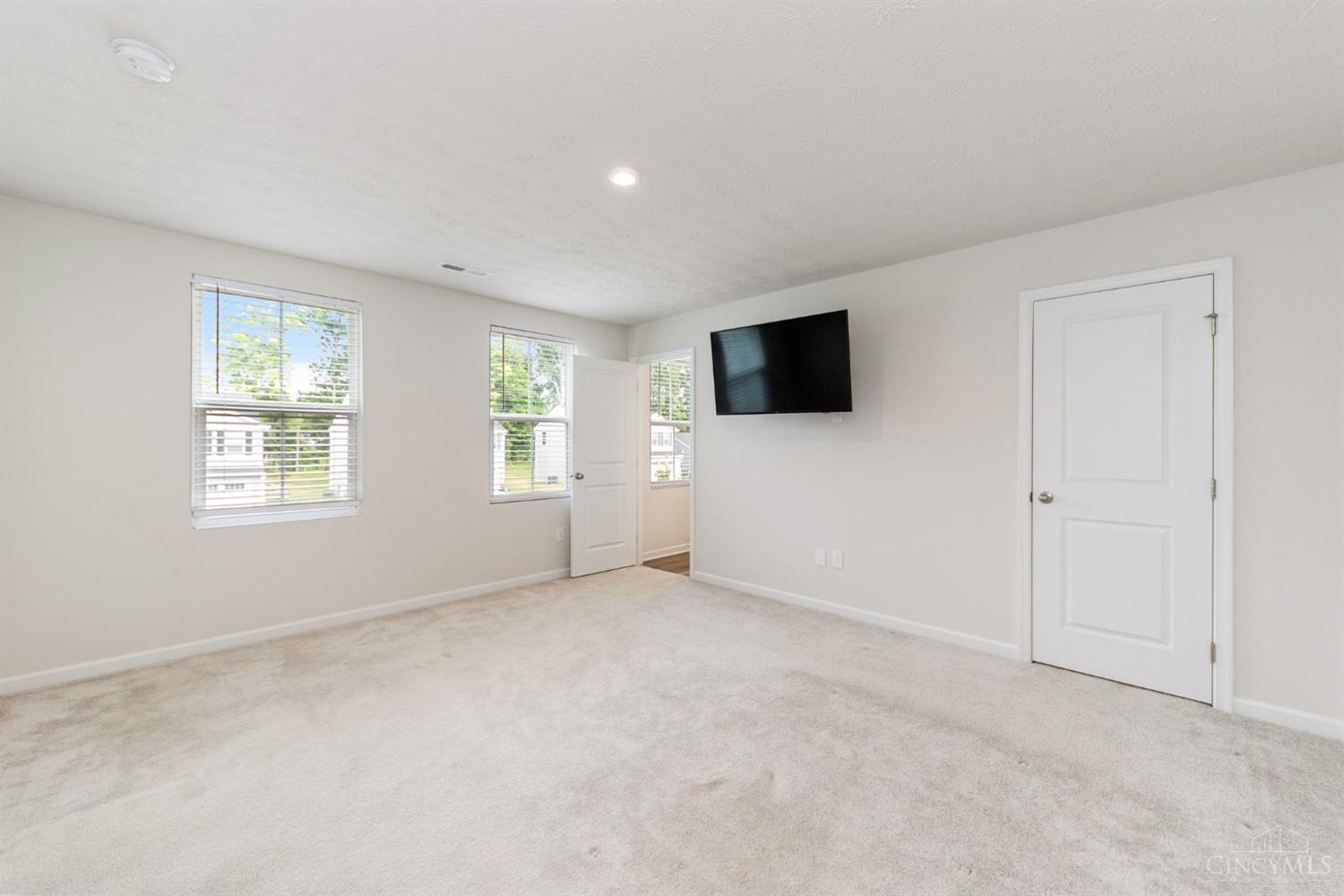 90 Cedarwood Drive