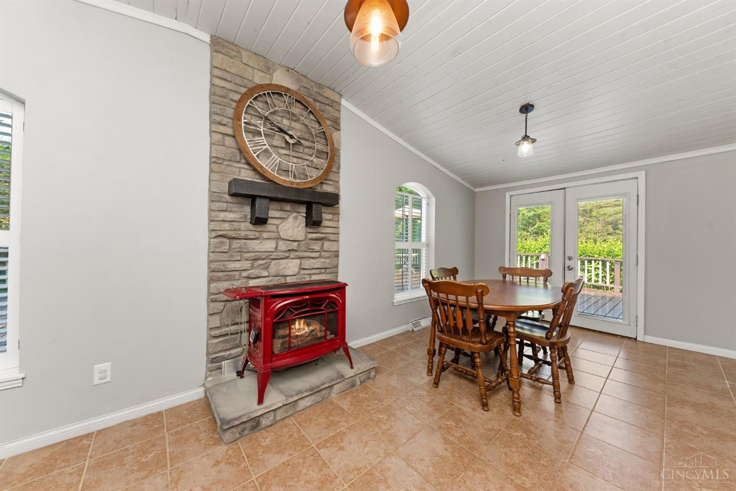 415 Big Pine Road