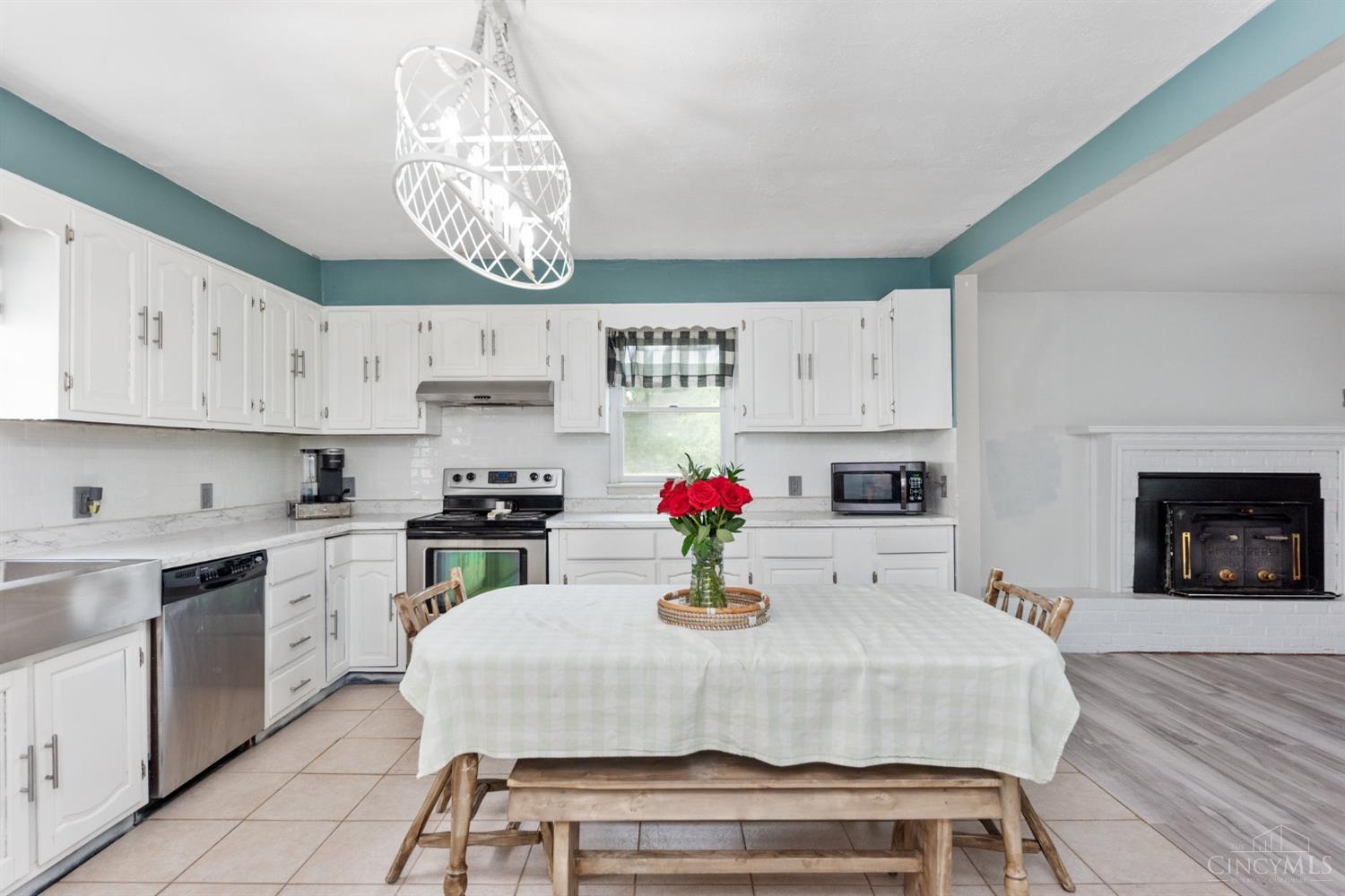 3525 Starling Road