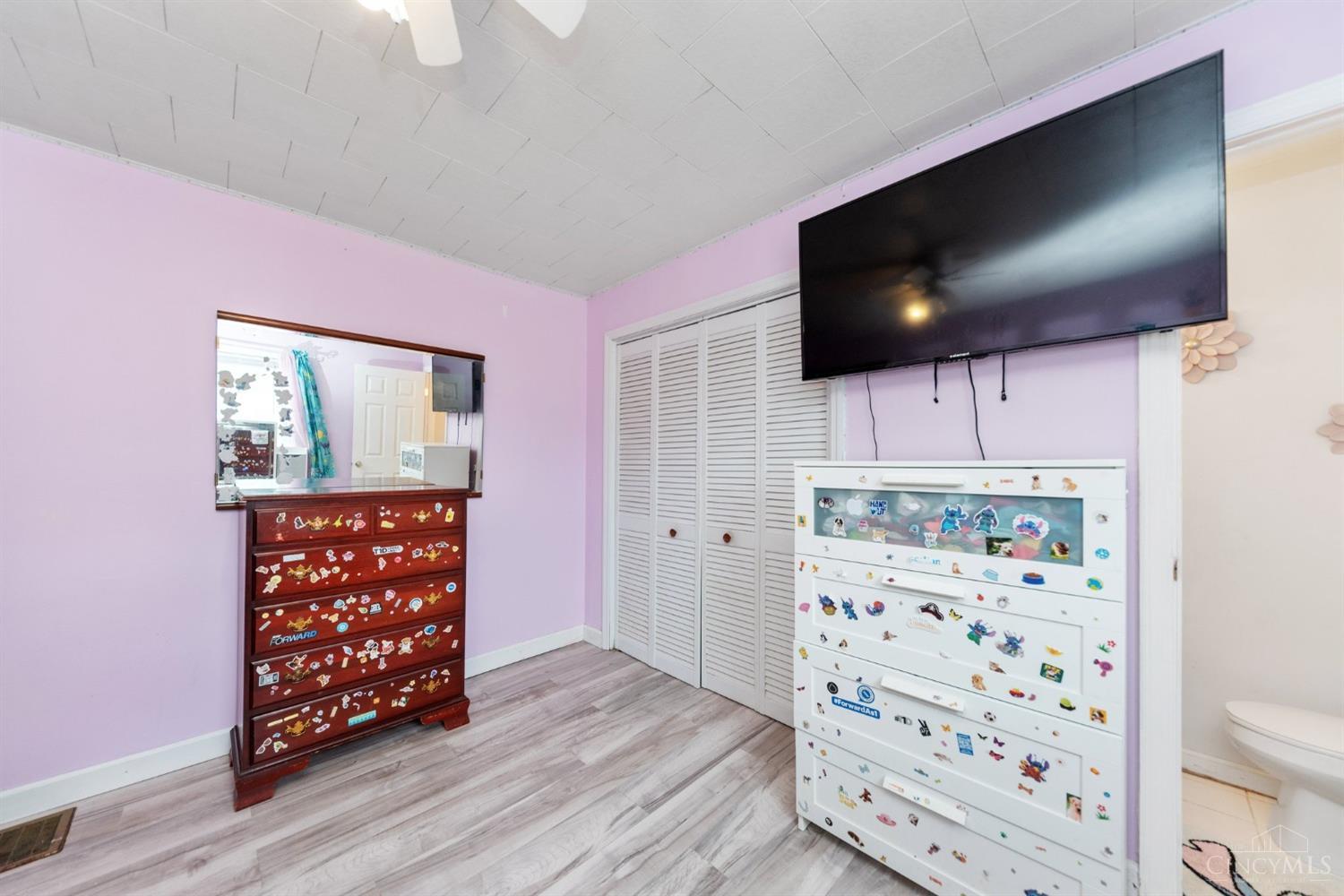 3525 Starling Road