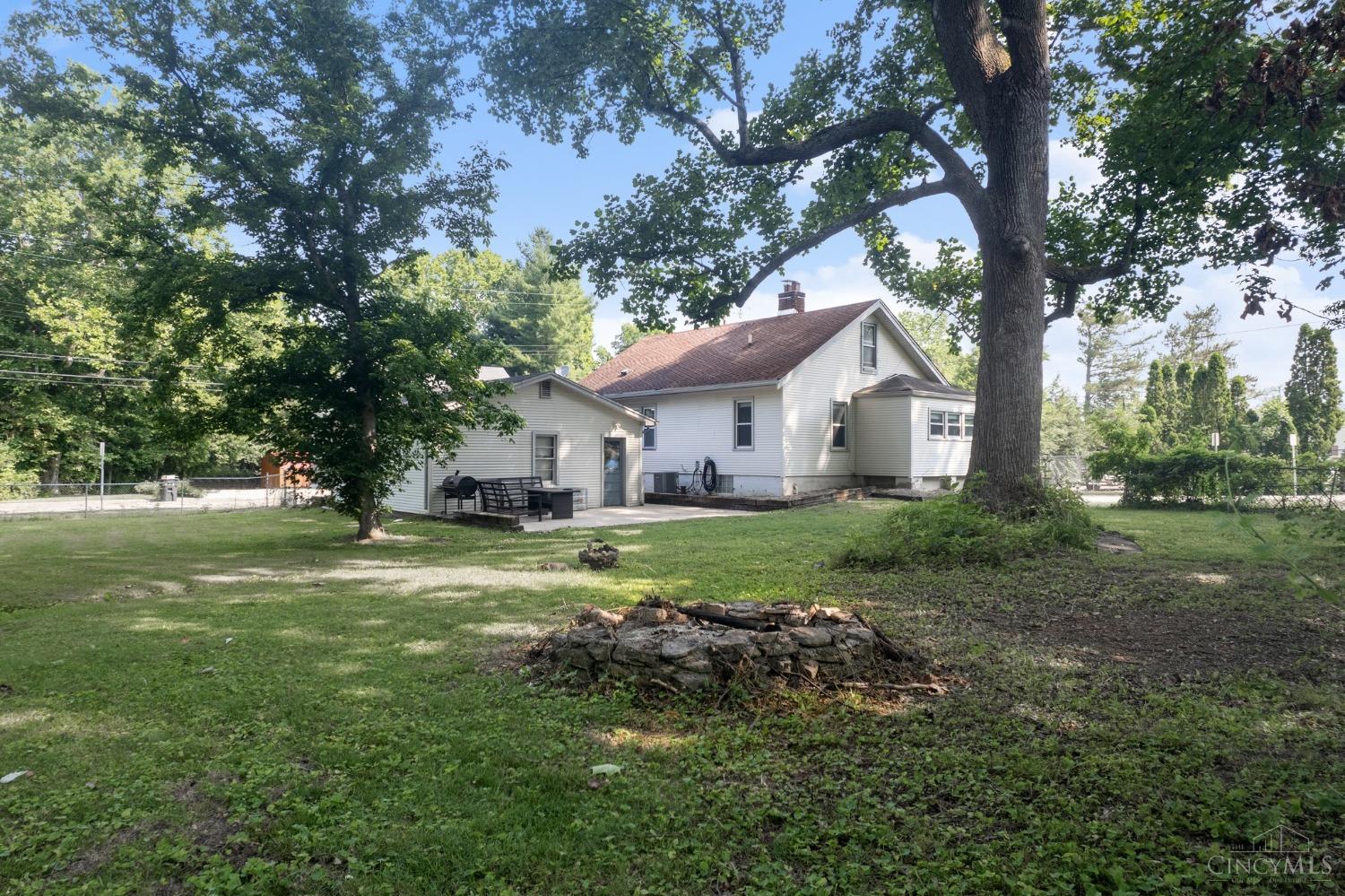 313 E Glen Avenue