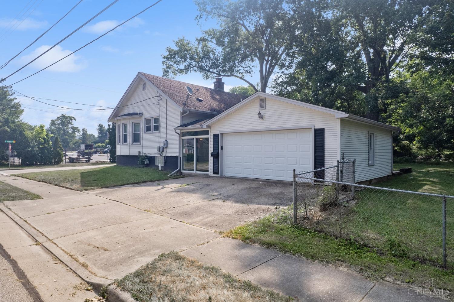 313 E Glen Avenue