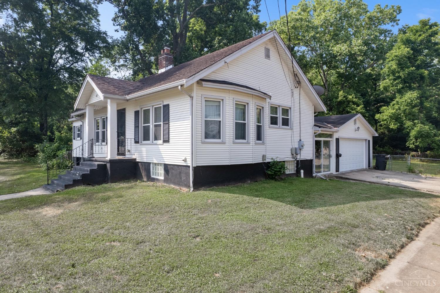 313 E Glen Avenue