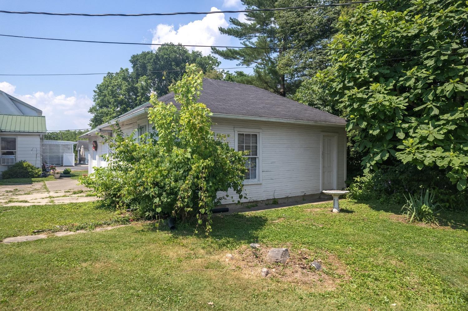 284 S Second Street