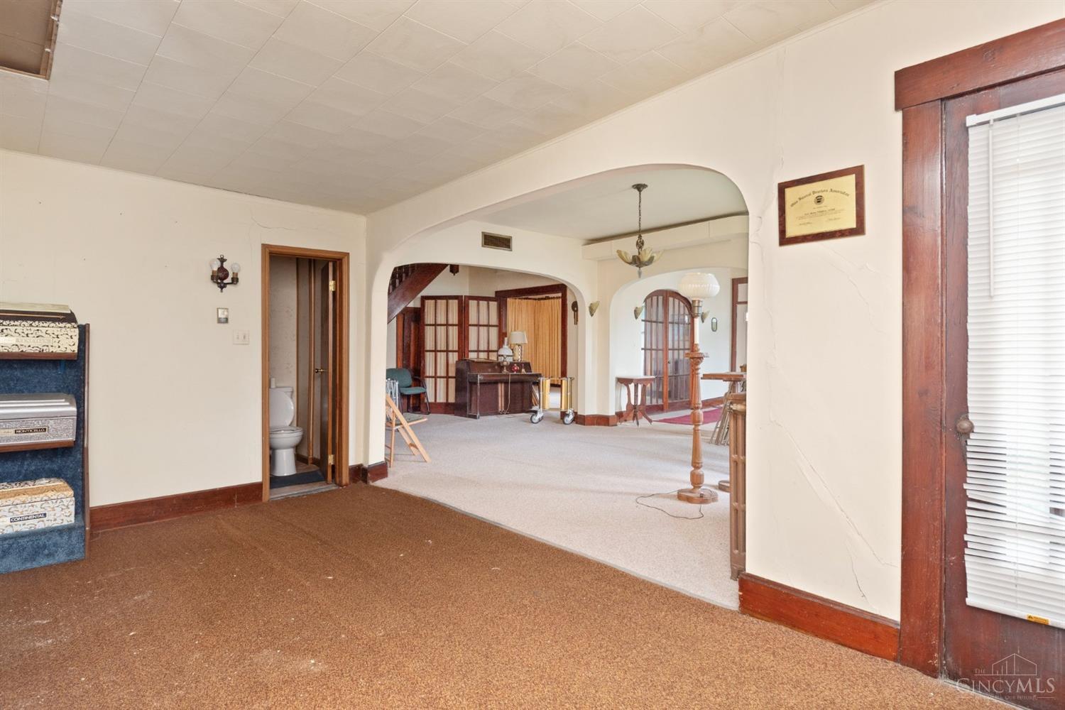 123 Winchester Street