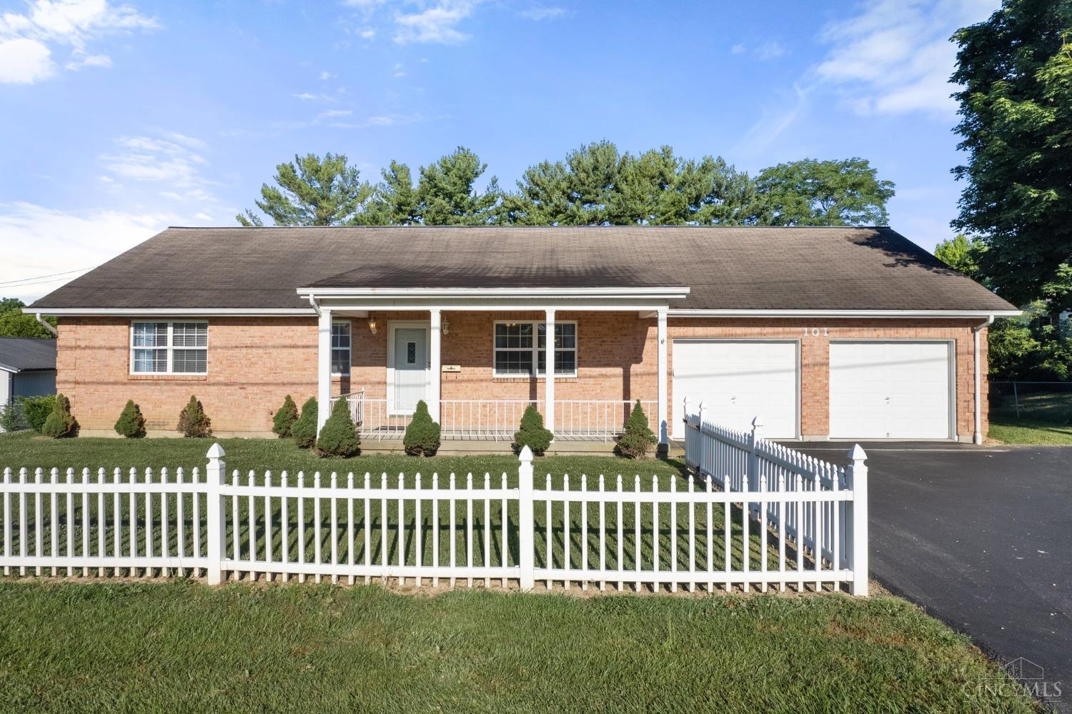 101 Grandin Drive