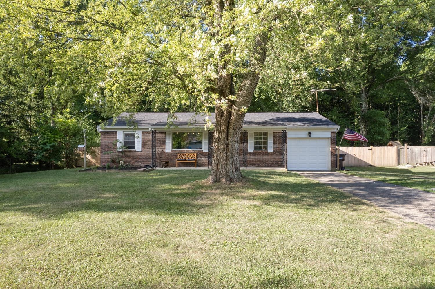 1371 Naegele Road