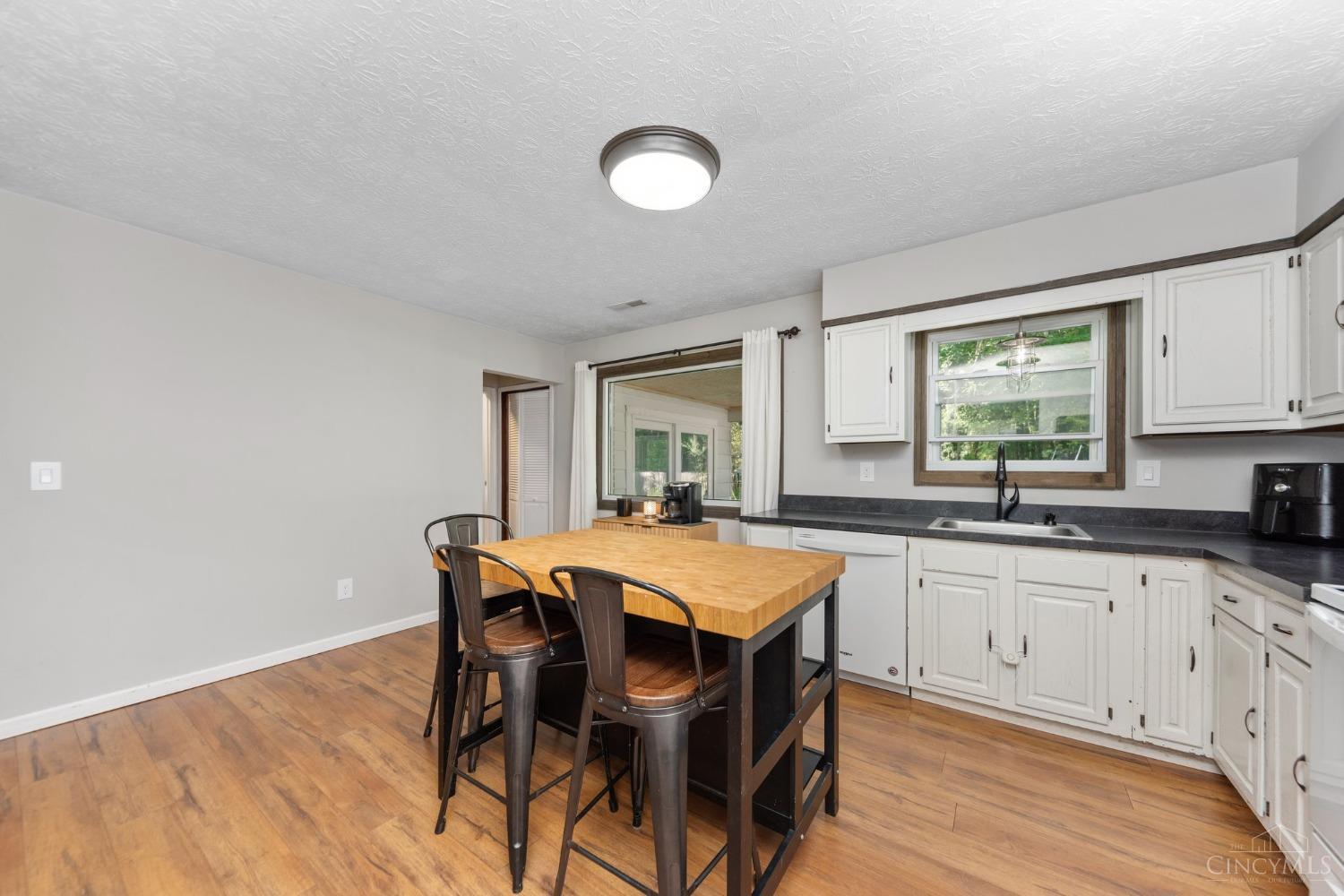 1371 Naegele Road