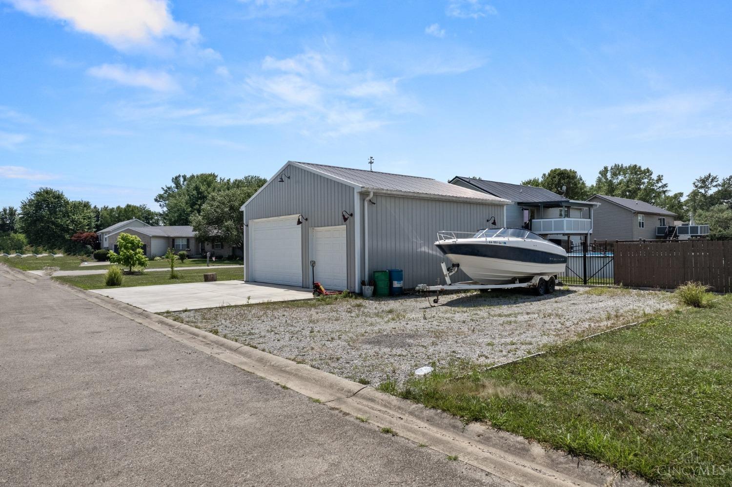 107 Robin Avenue