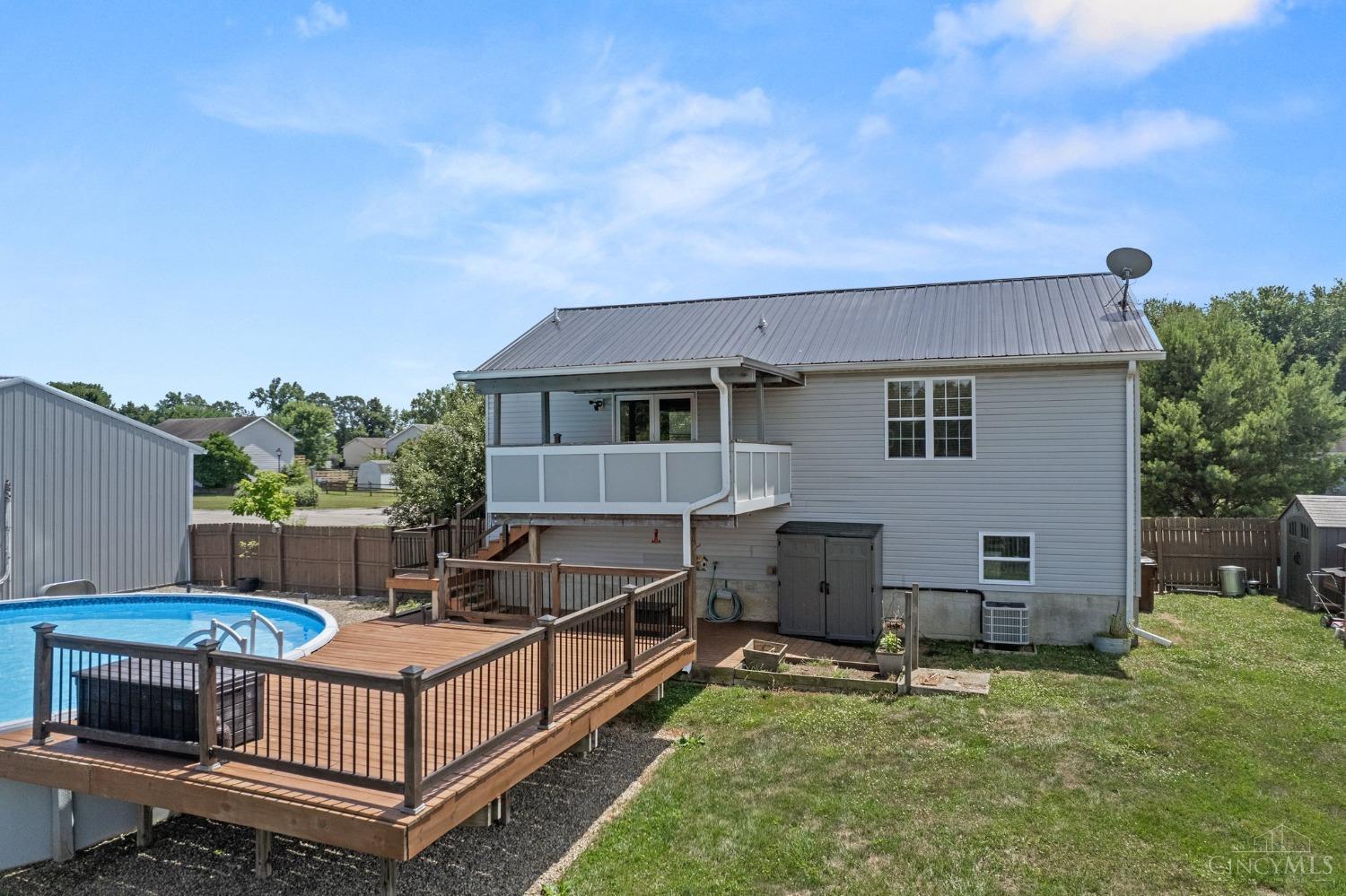 107 Robin Avenue