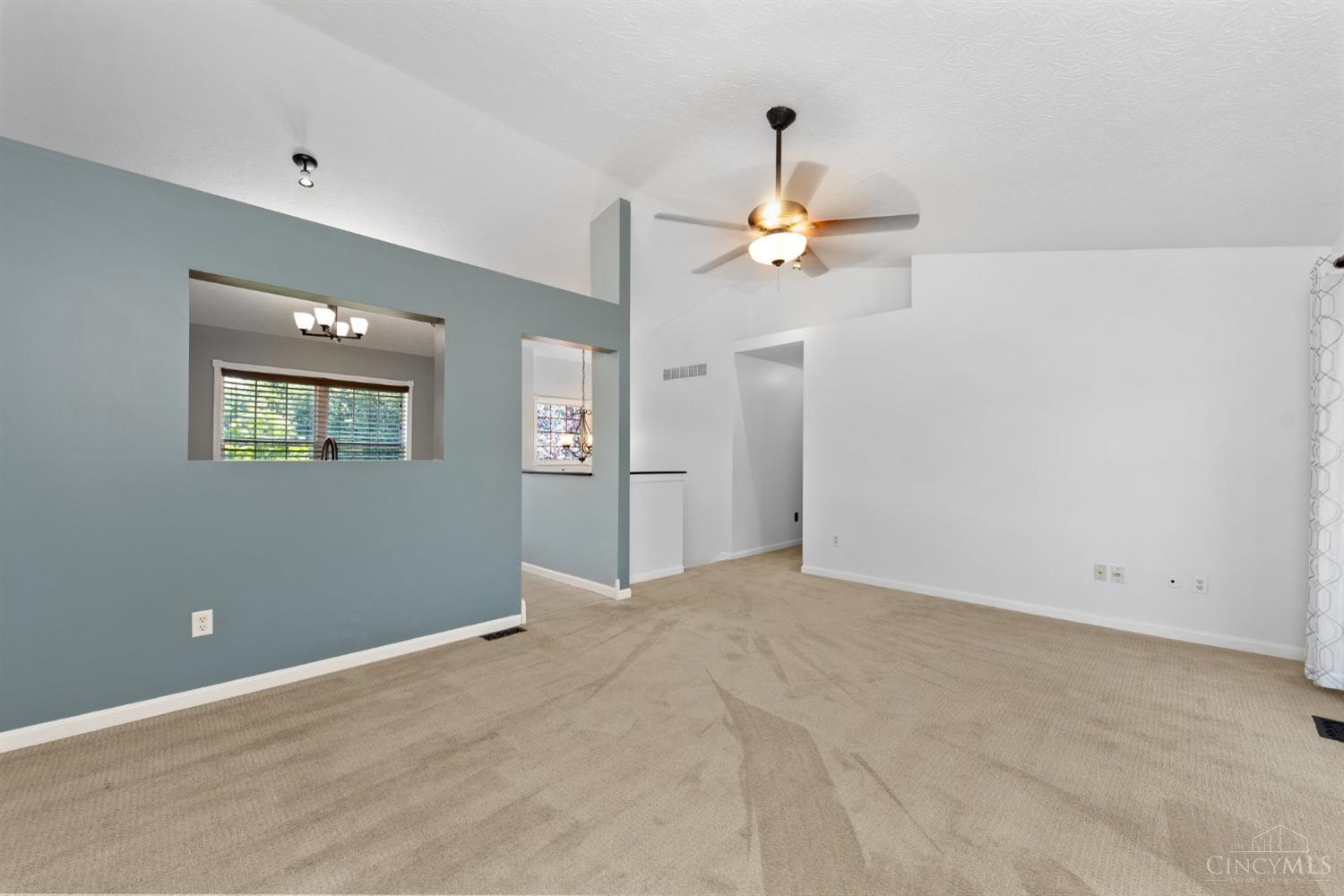 107 Robin Avenue