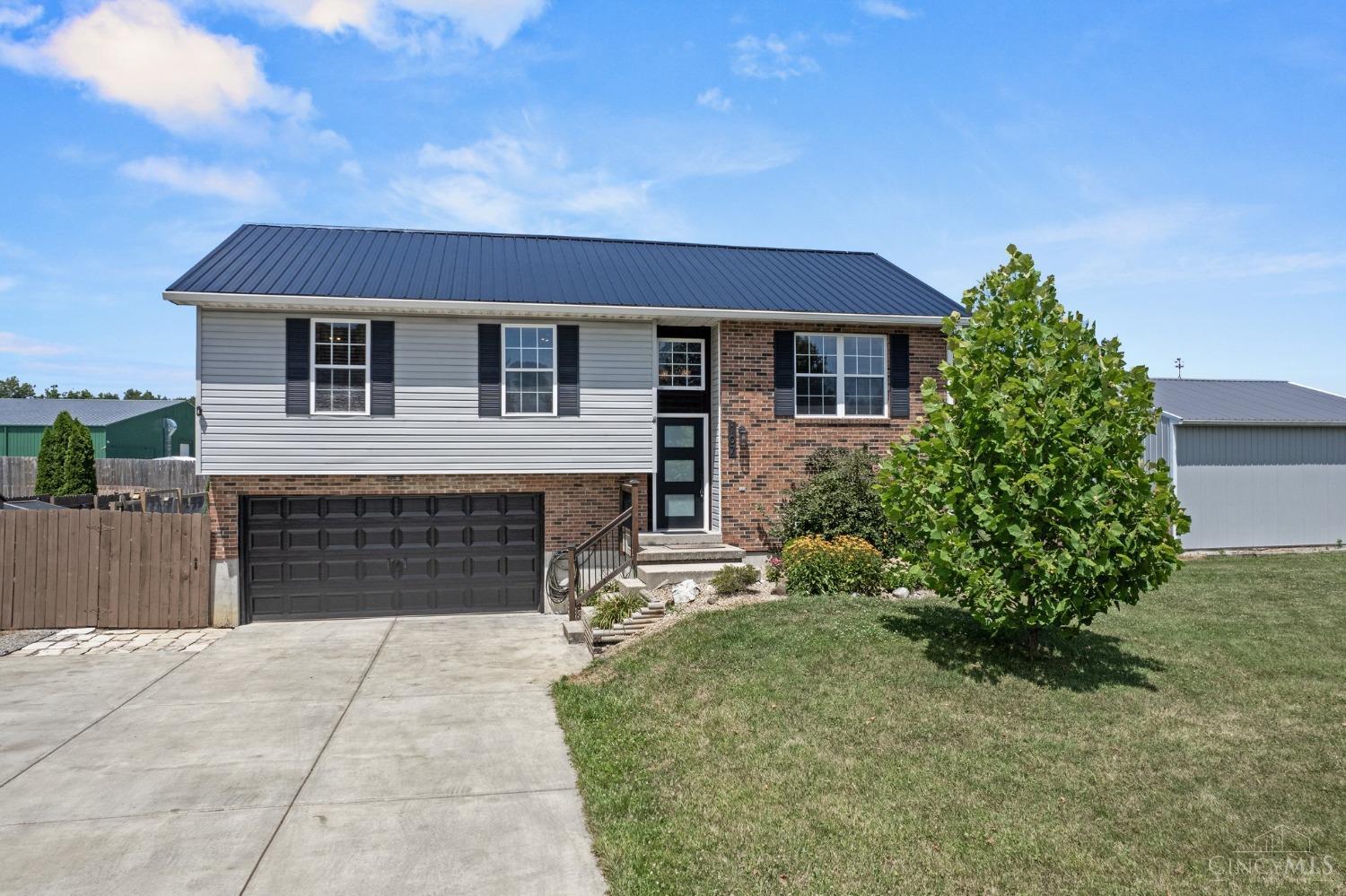 107 Robin Avenue