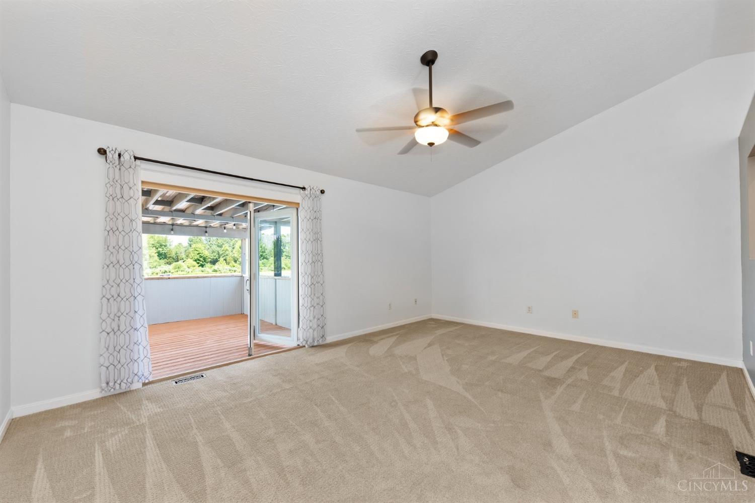 107 Robin Avenue