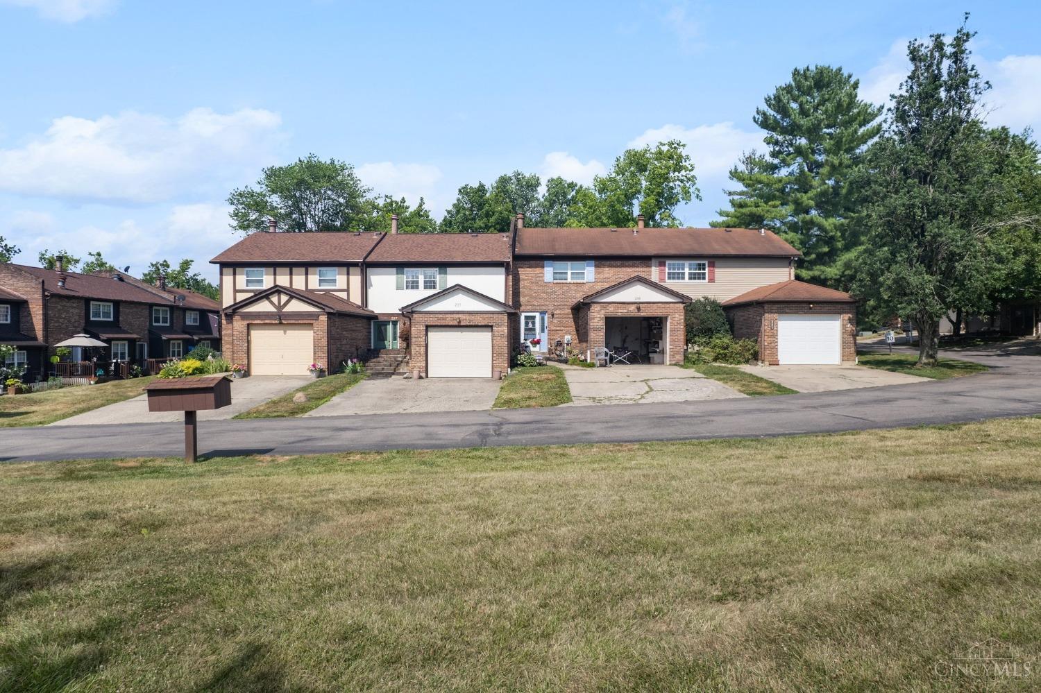241 Apples Way