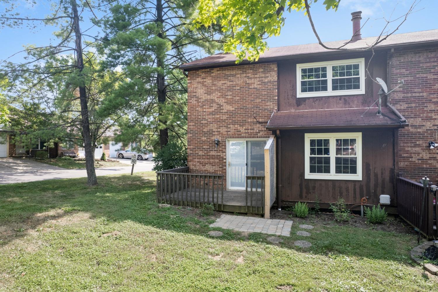 241 Apples Way