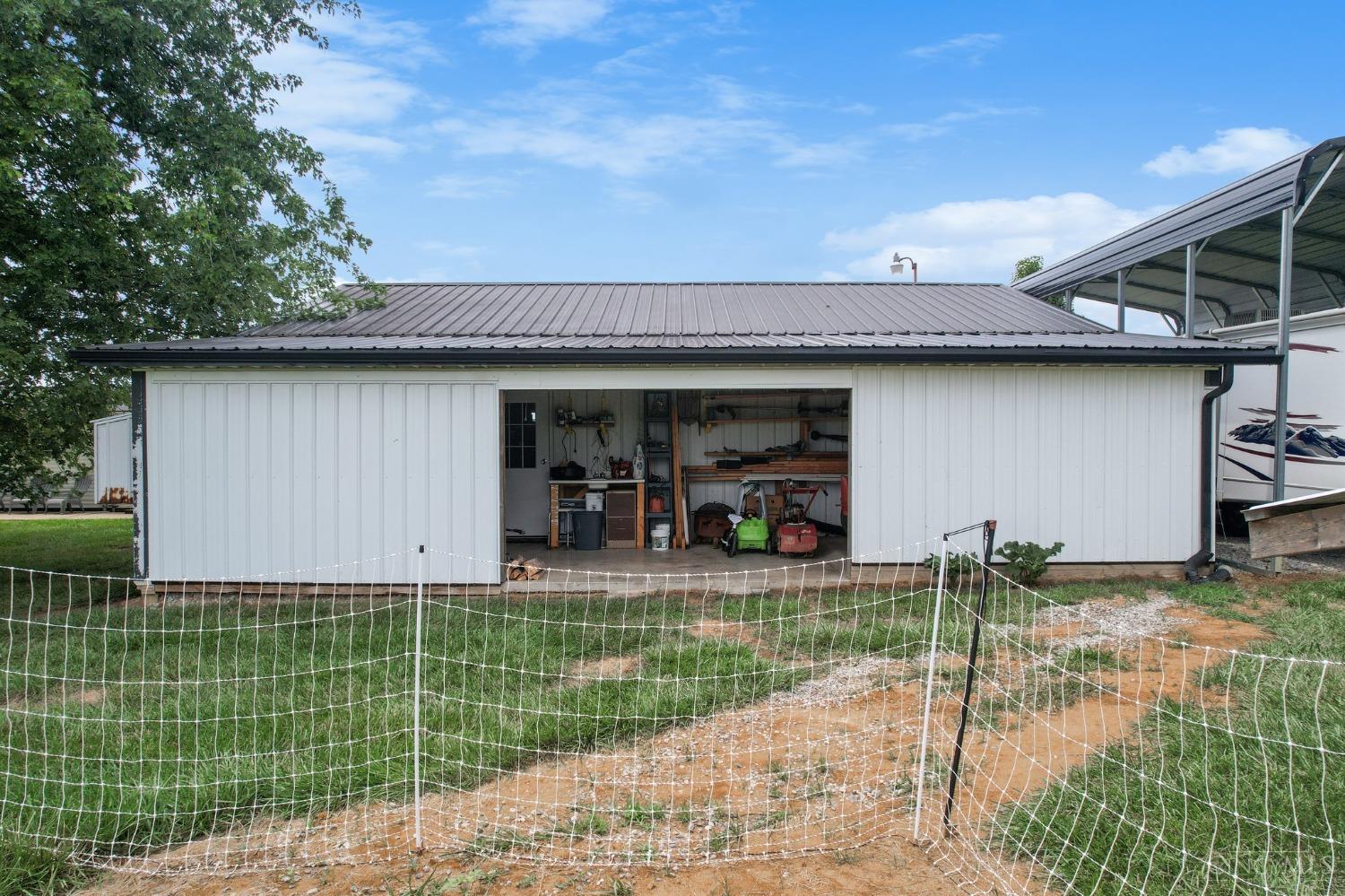 6594 Decatur Eckmansville Road