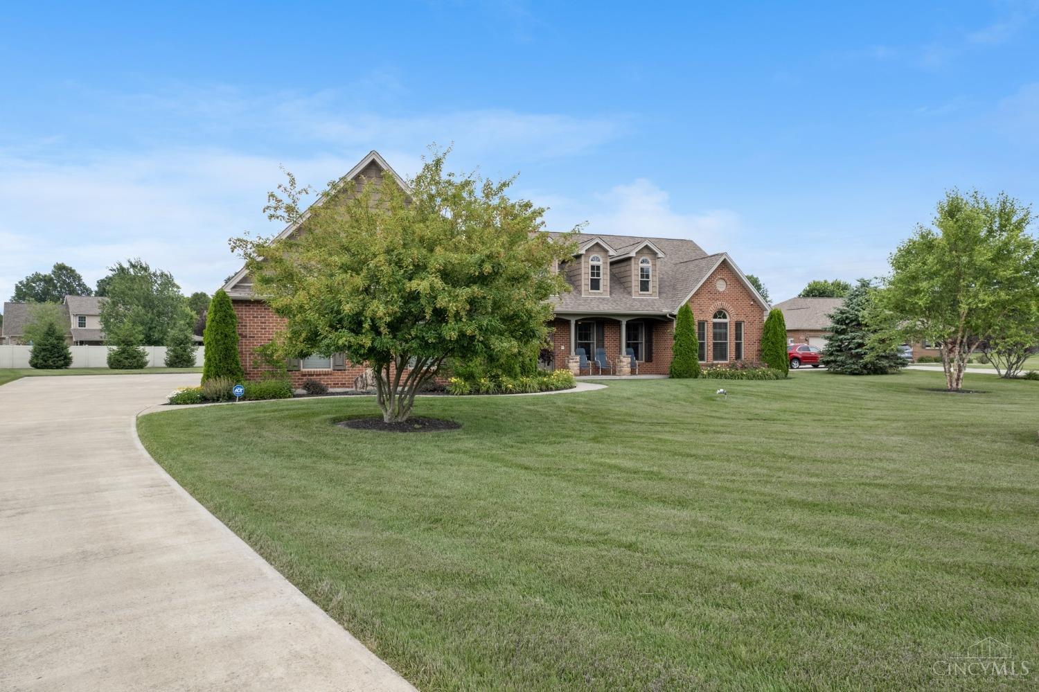 105 Barony Lane