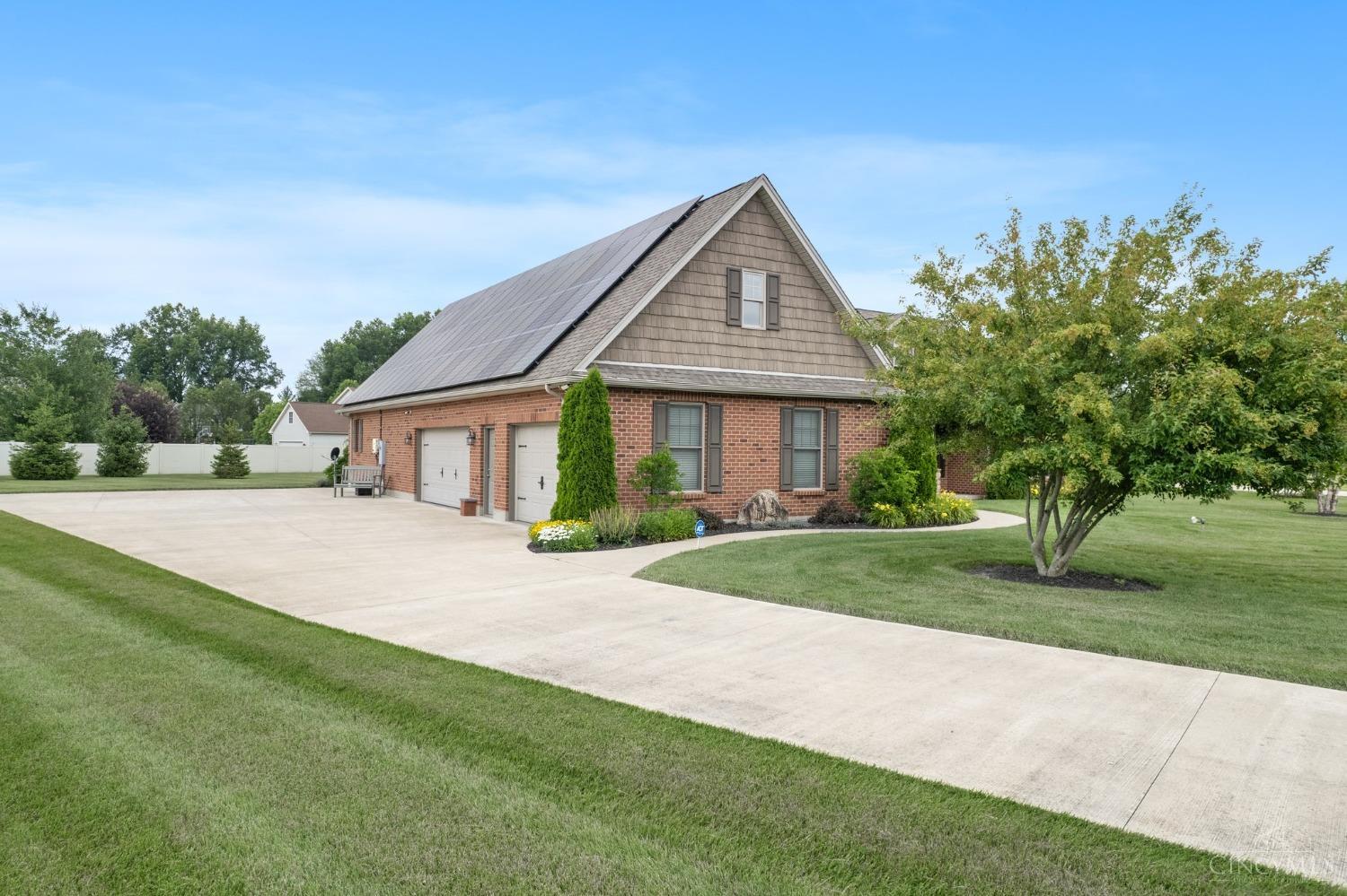 105 Barony Lane
