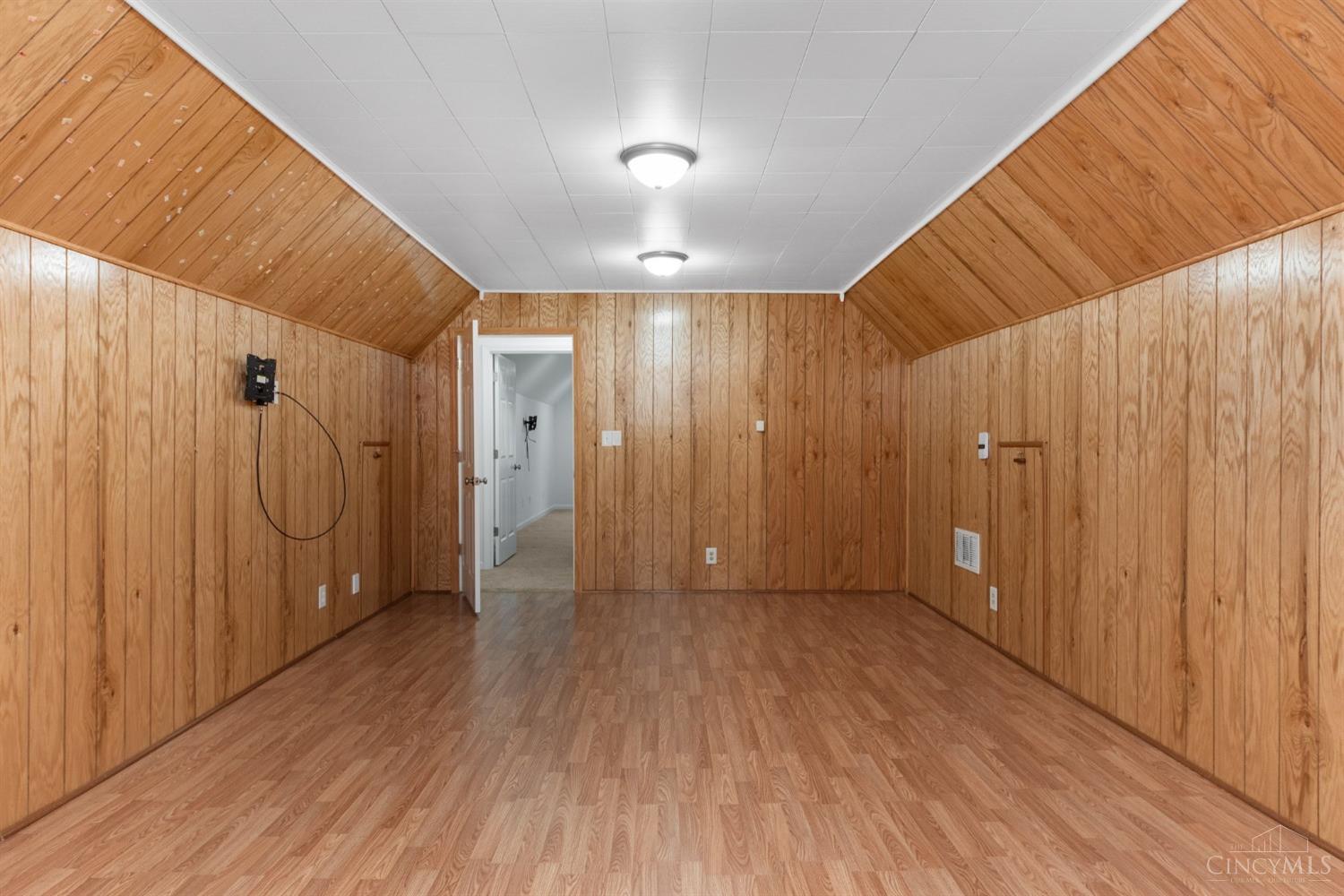 105 Barony Lane