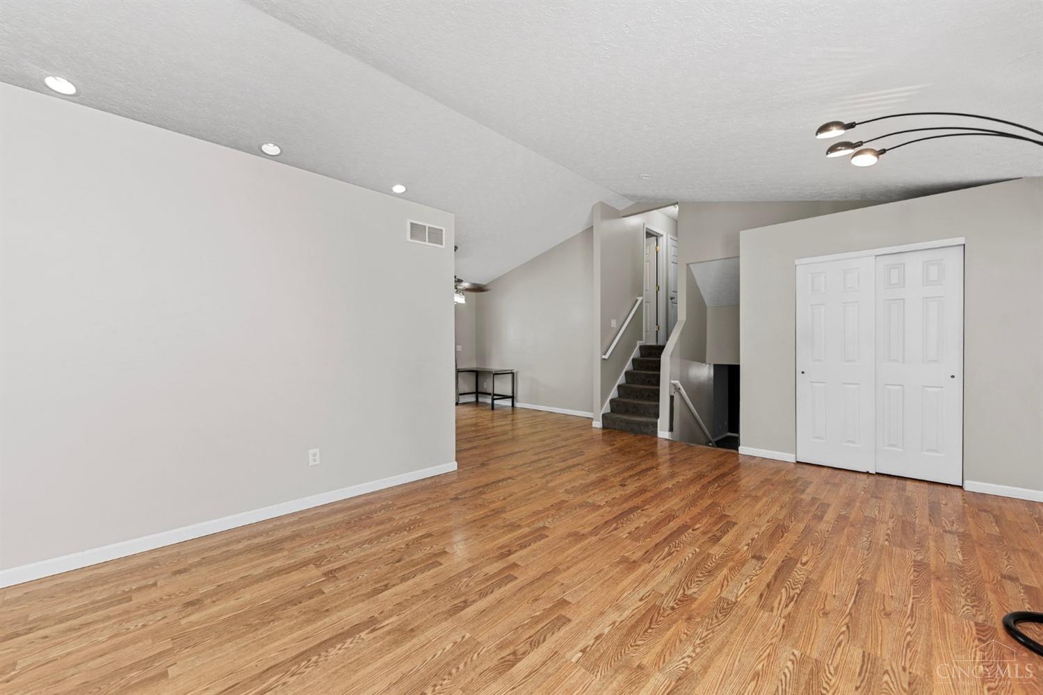 122 Aaron Drive