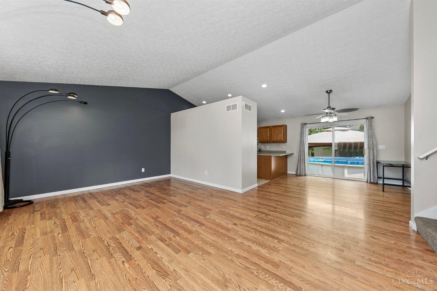 122 Aaron Drive