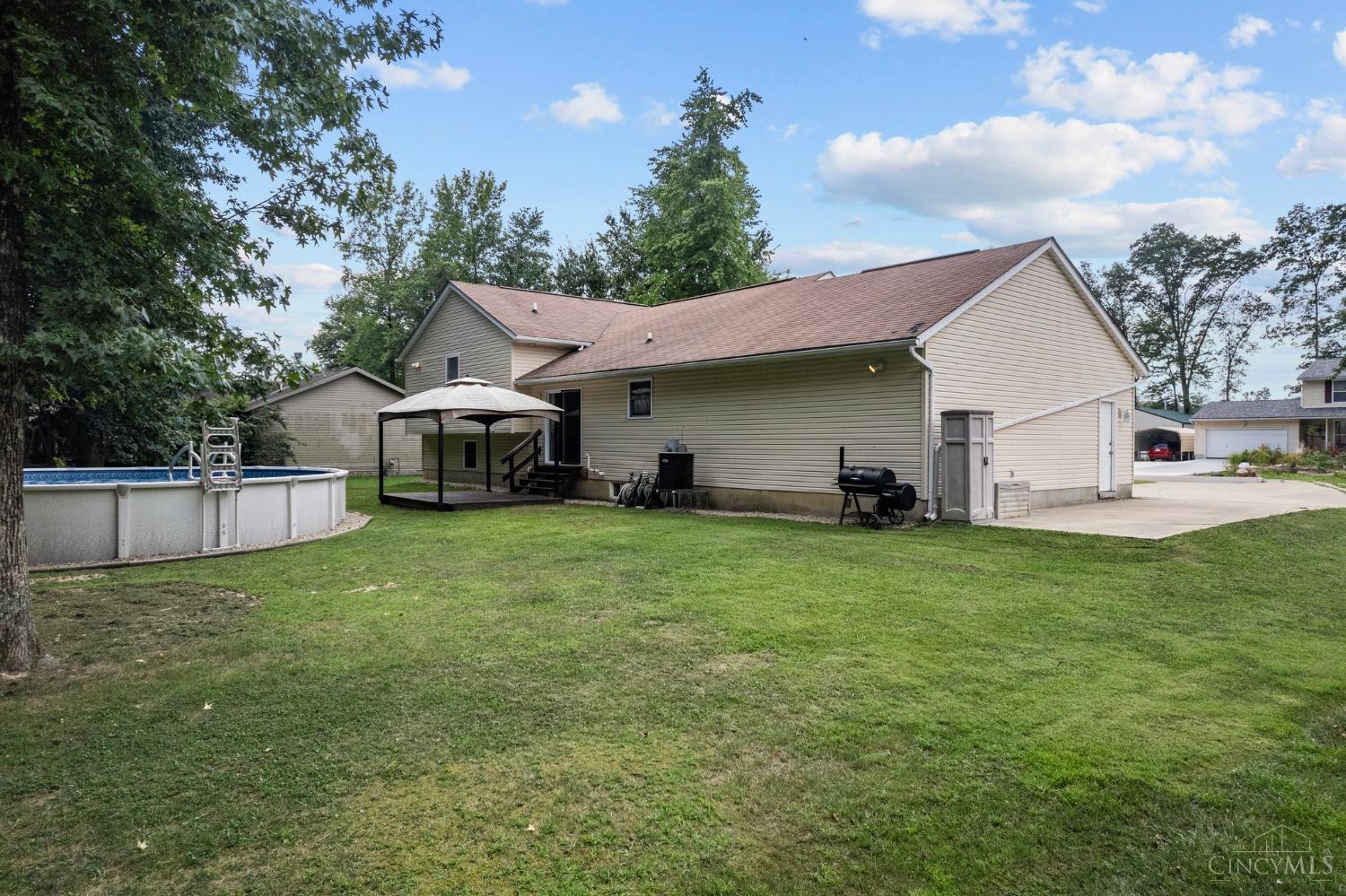 122 Aaron Drive