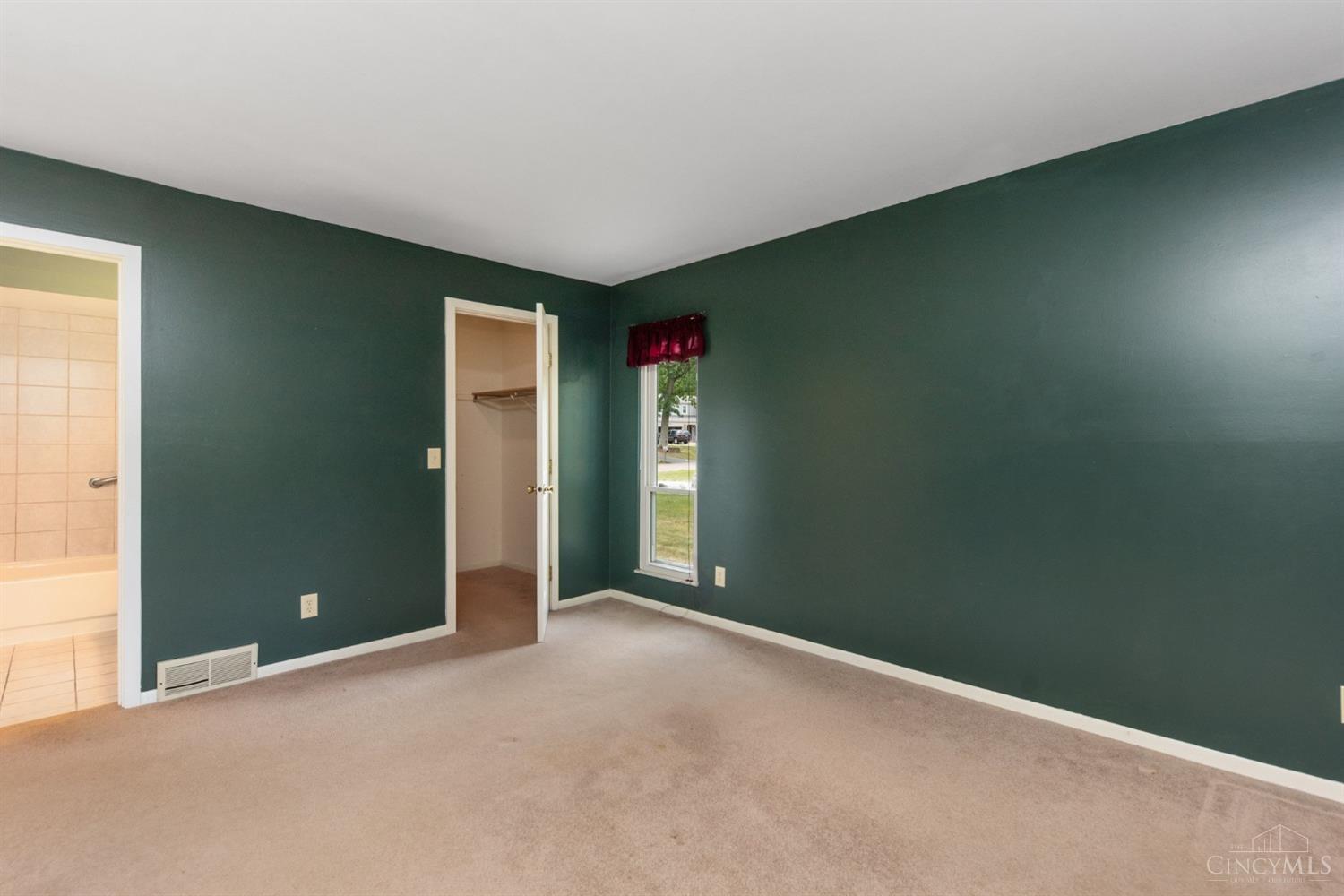 3742 Redthorne Drive