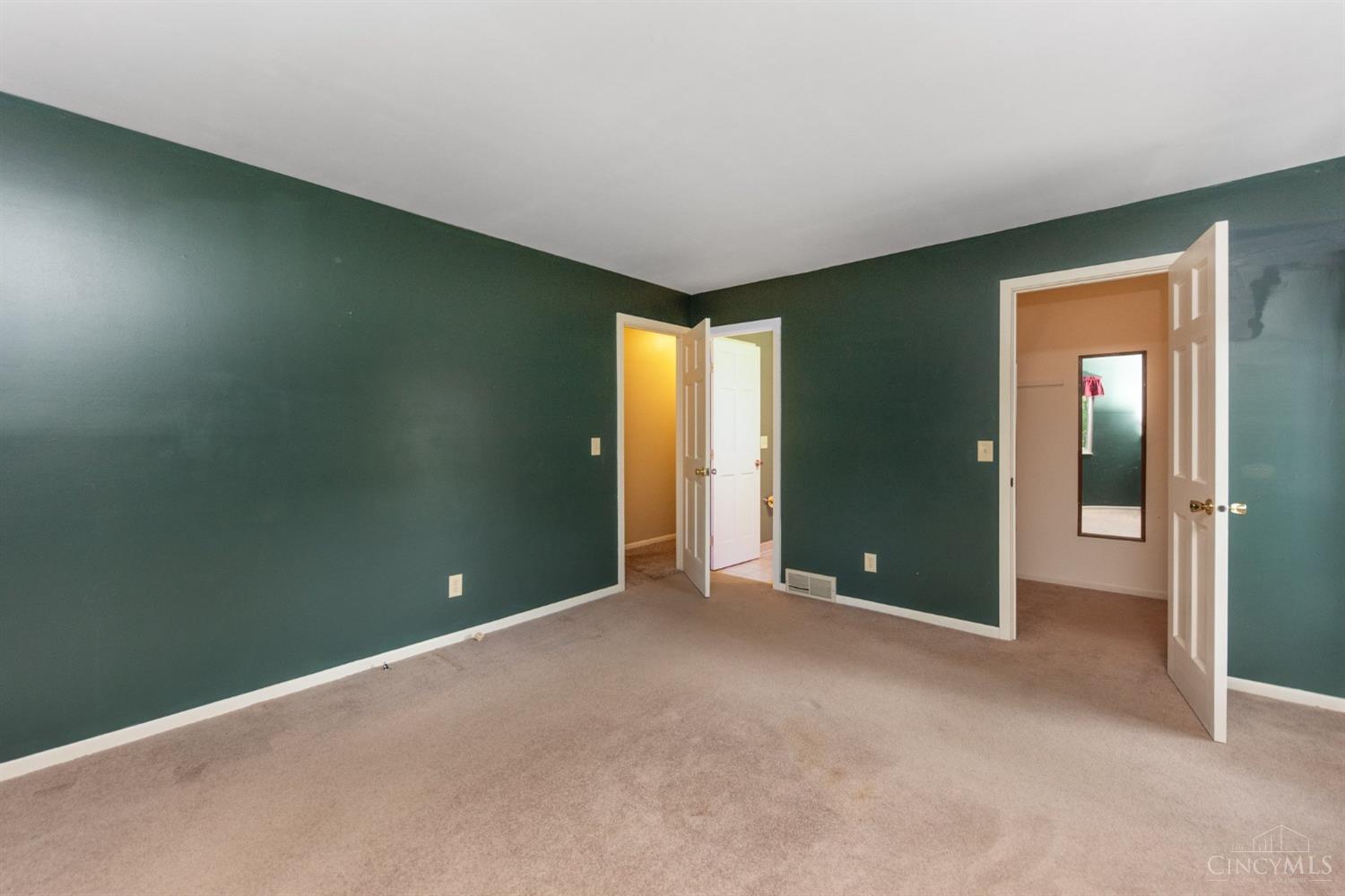 3742 Redthorne Drive