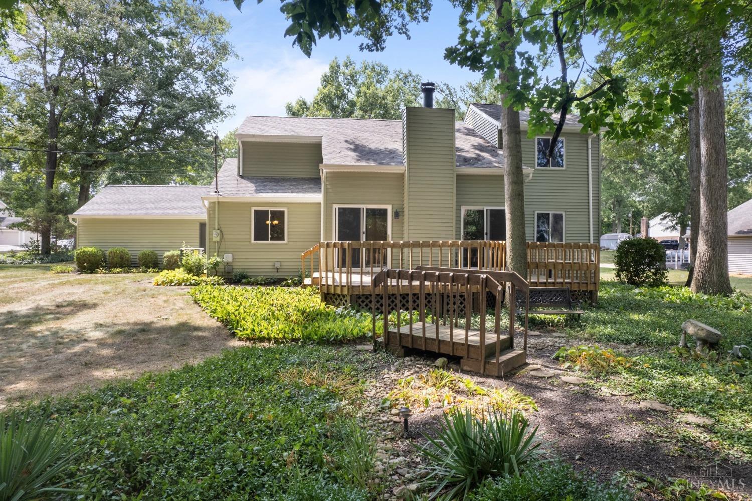 3742 Redthorne Drive
