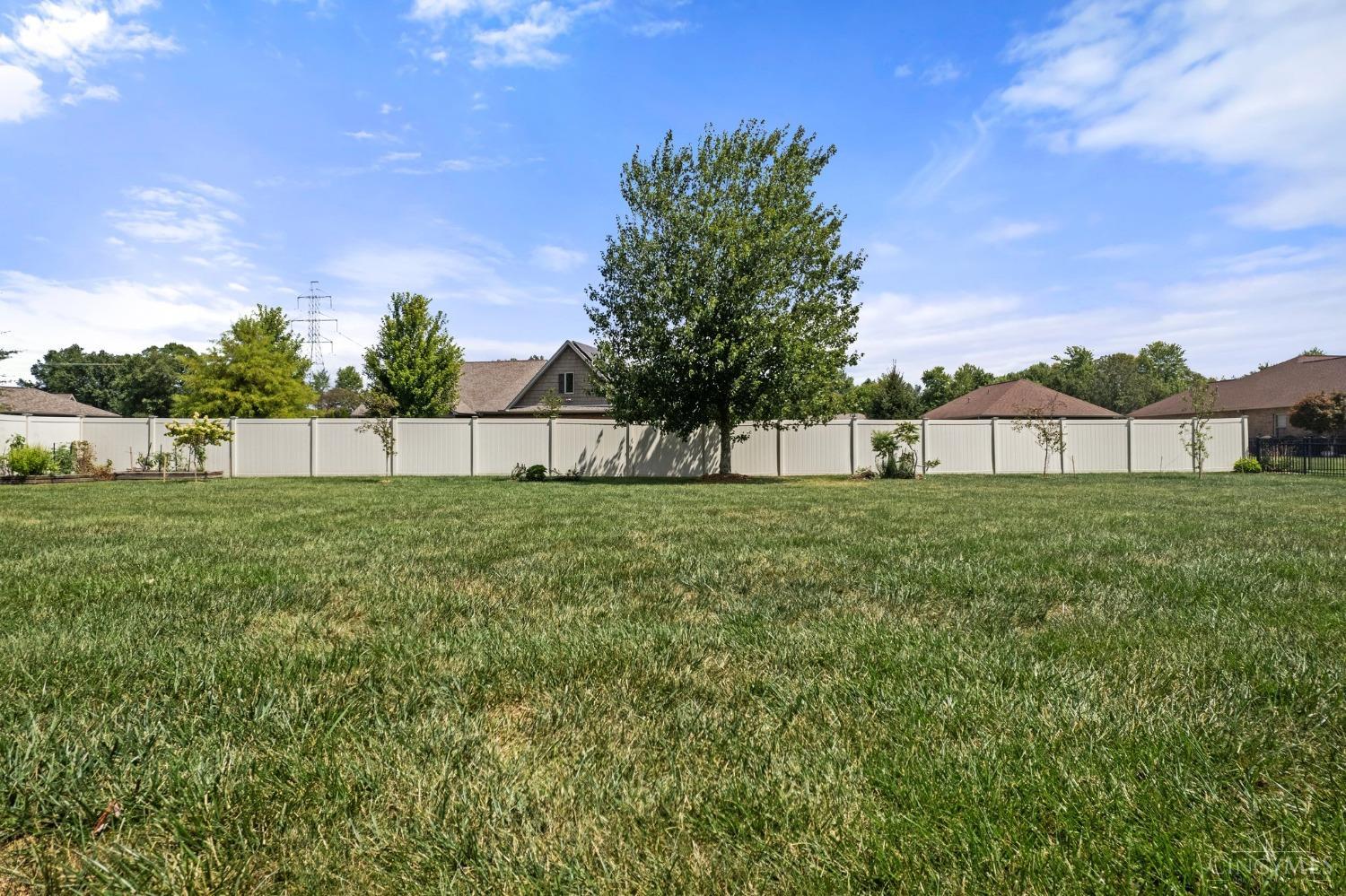 207 Woodland Crossing