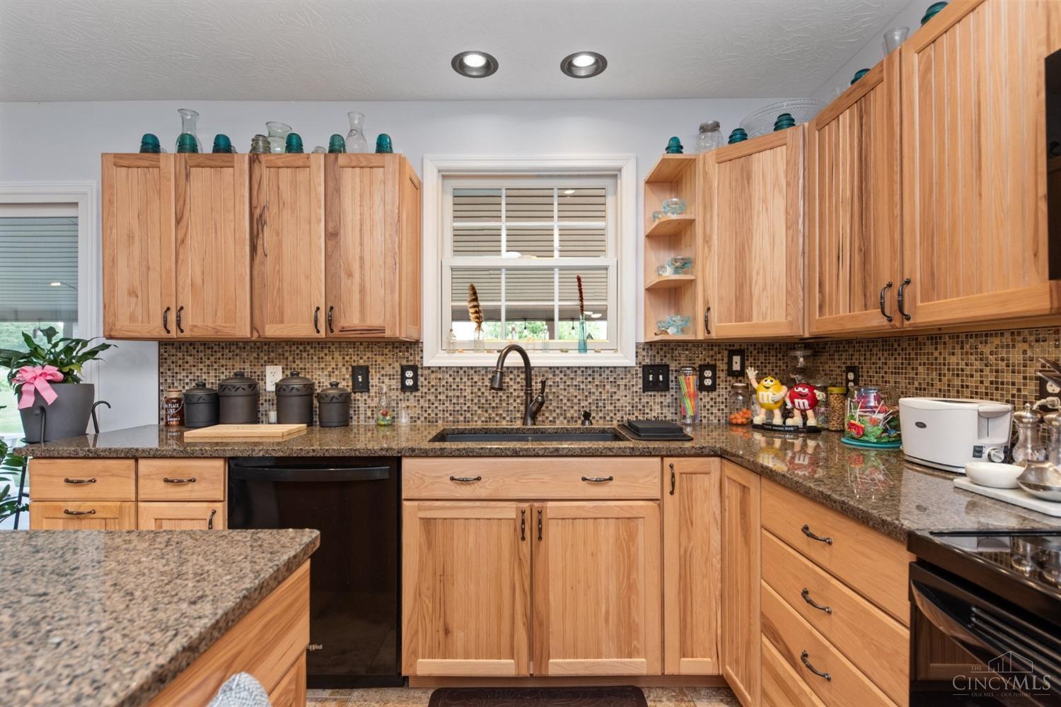 207 Woodland Crossing