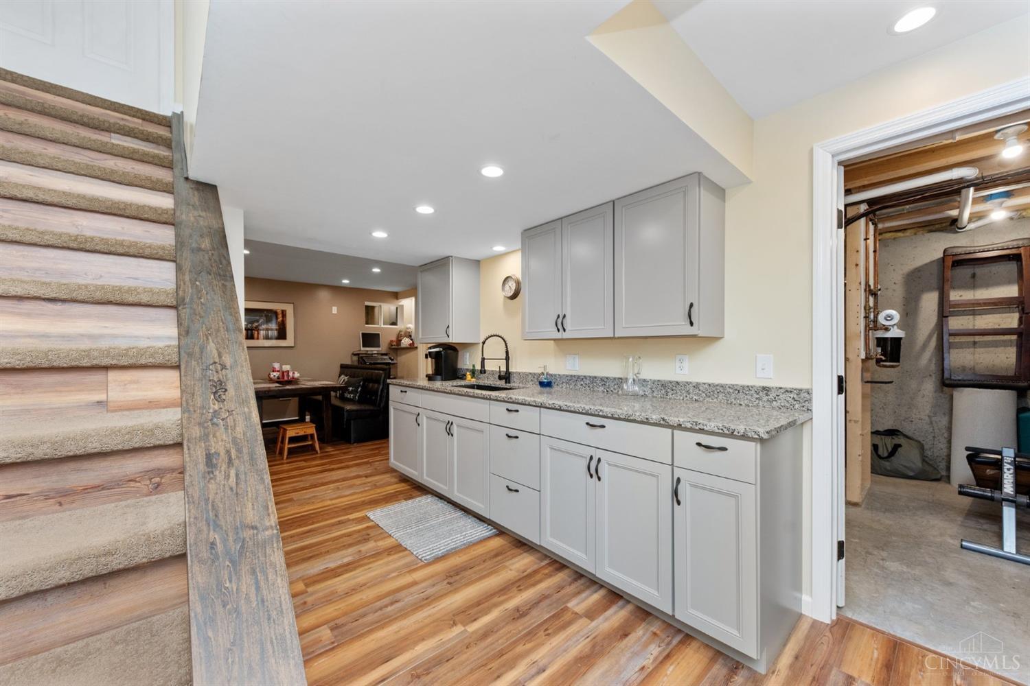207 Woodland Crossing