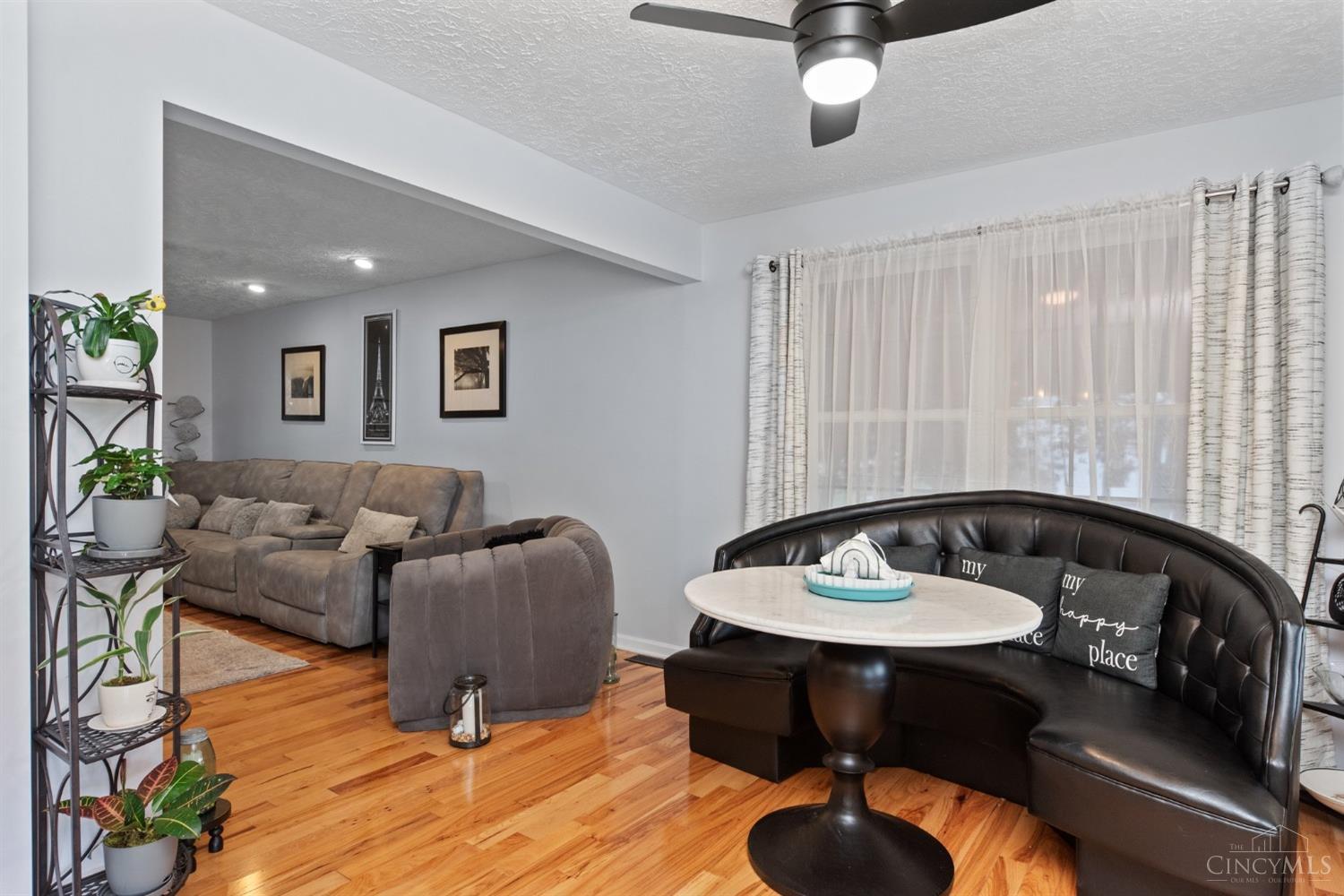 207 Woodland Crossing