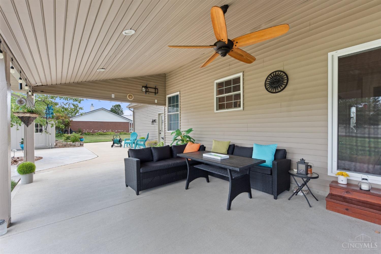 207 Woodland Crossing
