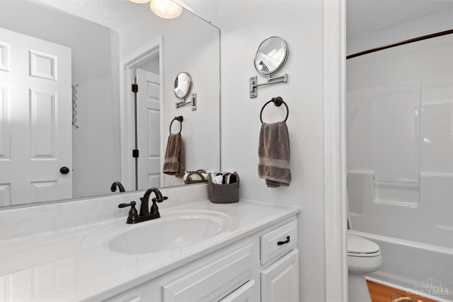 207 Woodland Crossing