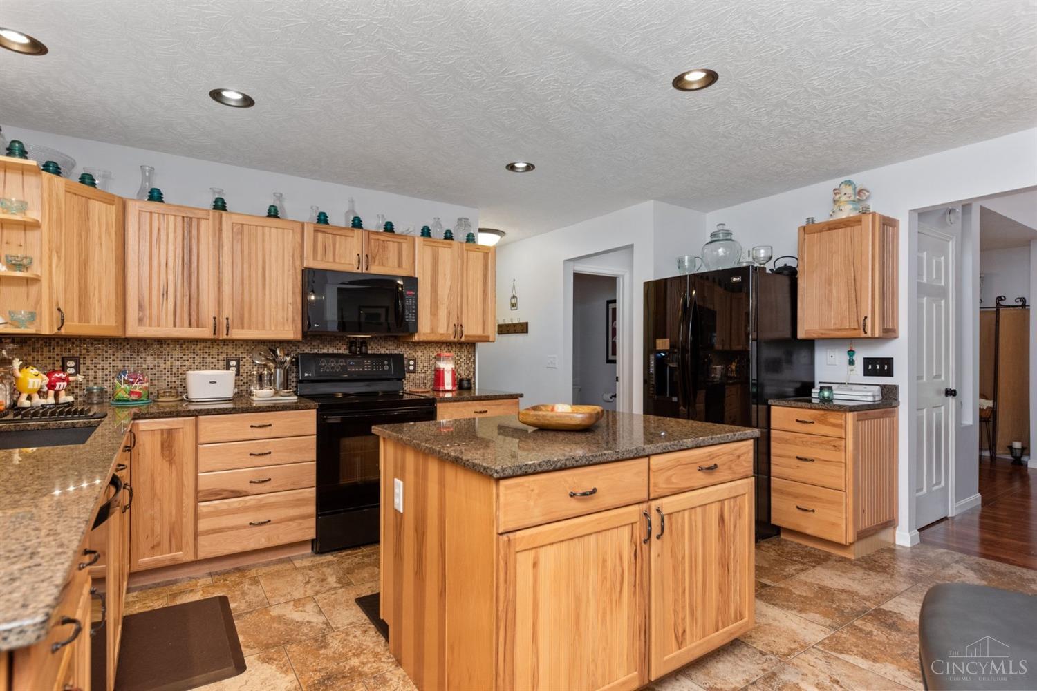 207 Woodland Crossing