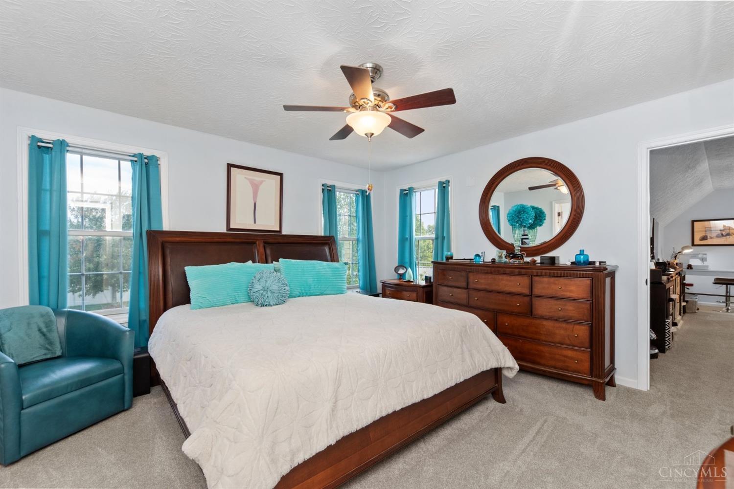 207 Woodland Crossing