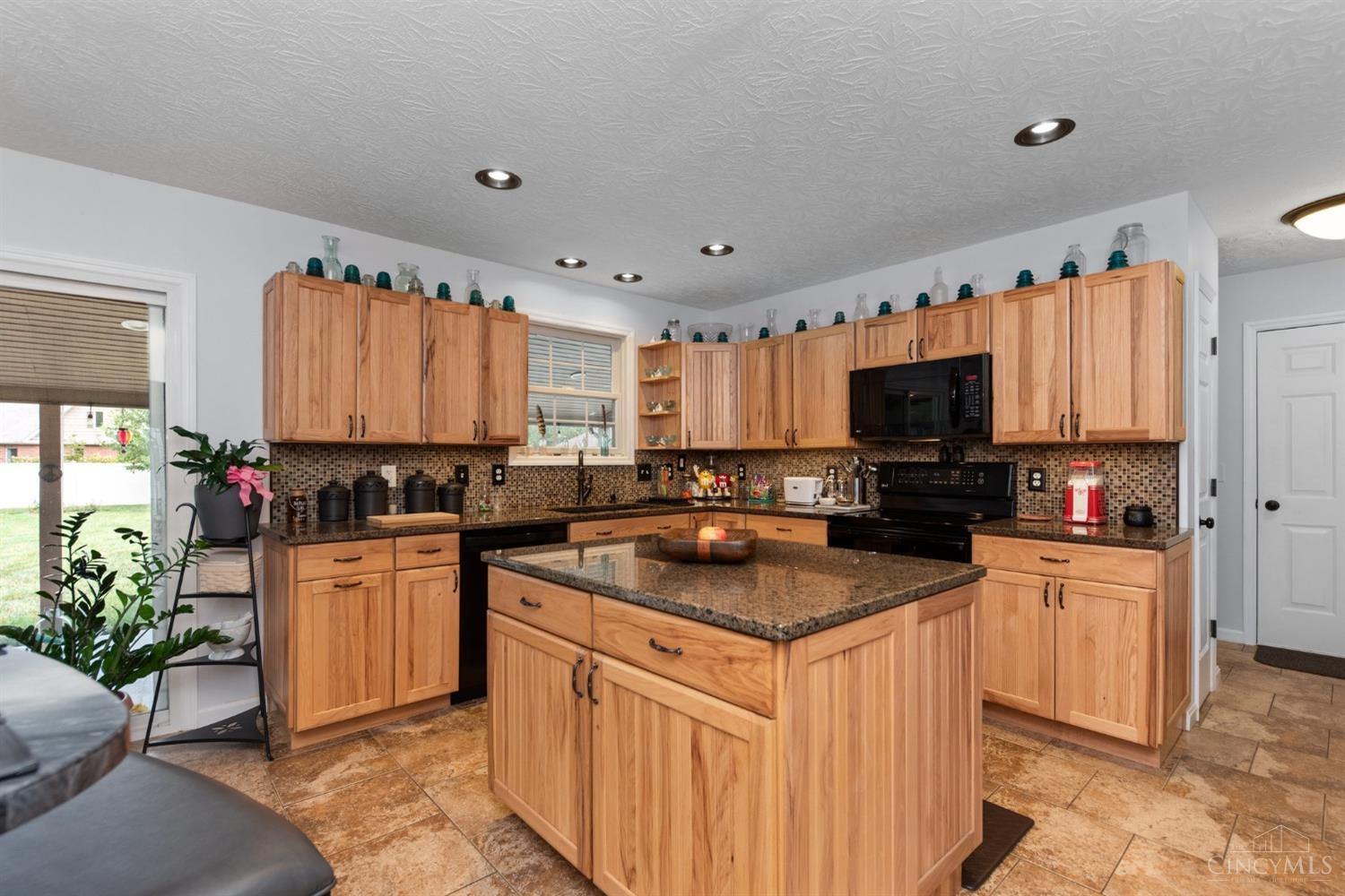 207 Woodland Crossing