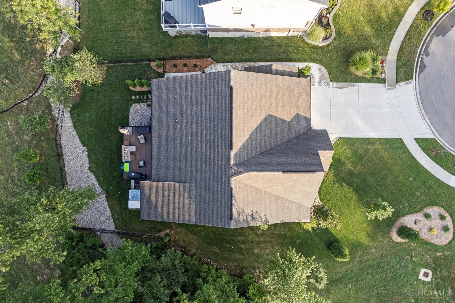 4777 Paddock Crossing