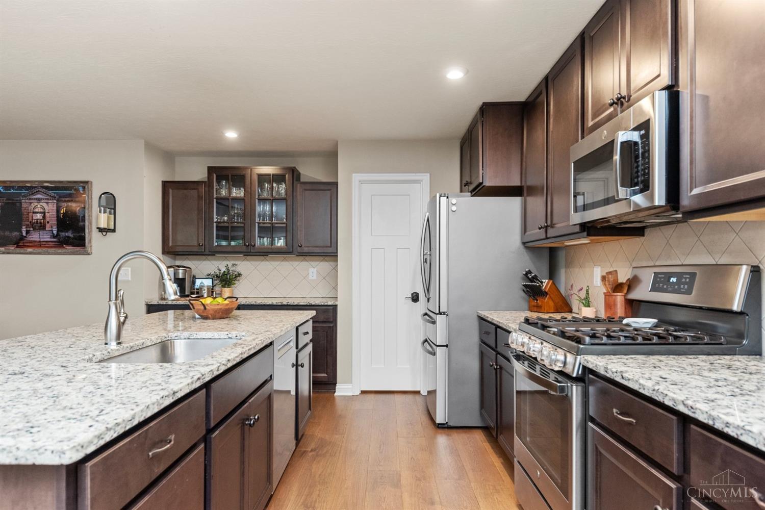 4777 Paddock Crossing