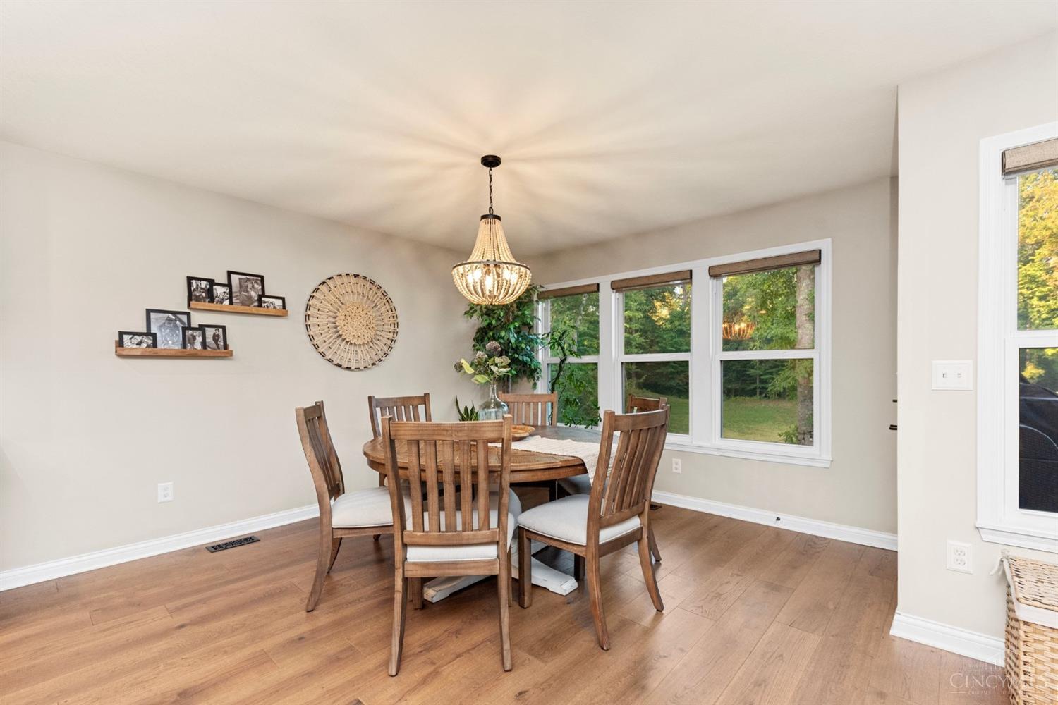 4777 Paddock Crossing