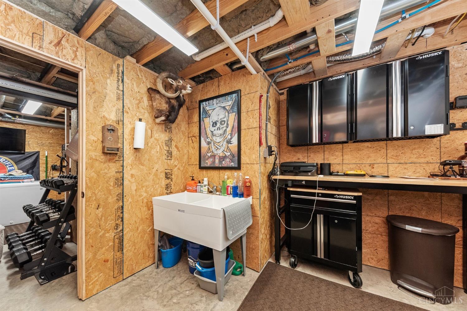 4777 Paddock Crossing