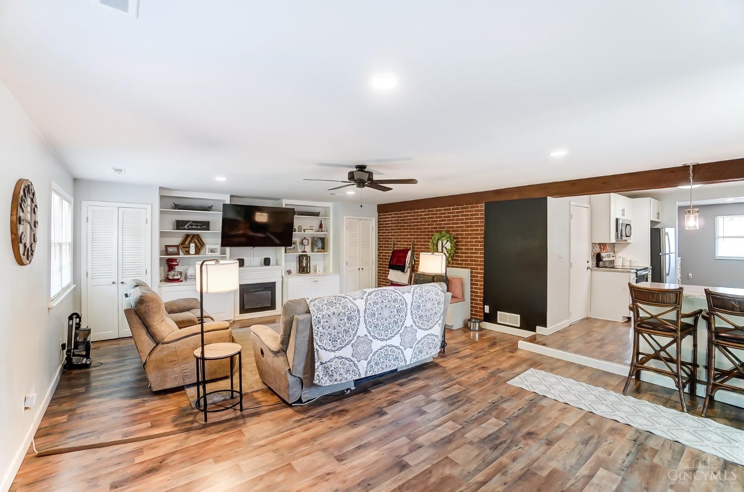 981 Seminole Trail