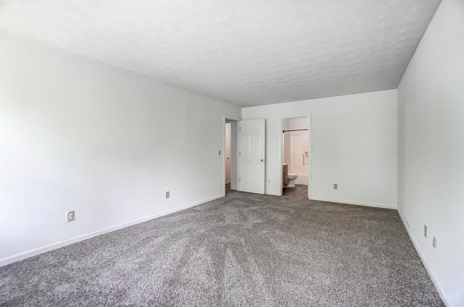 38 Hamer Road