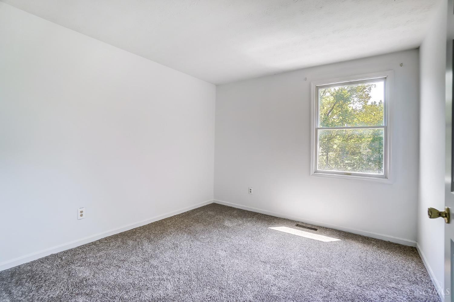 38 Hamer Road