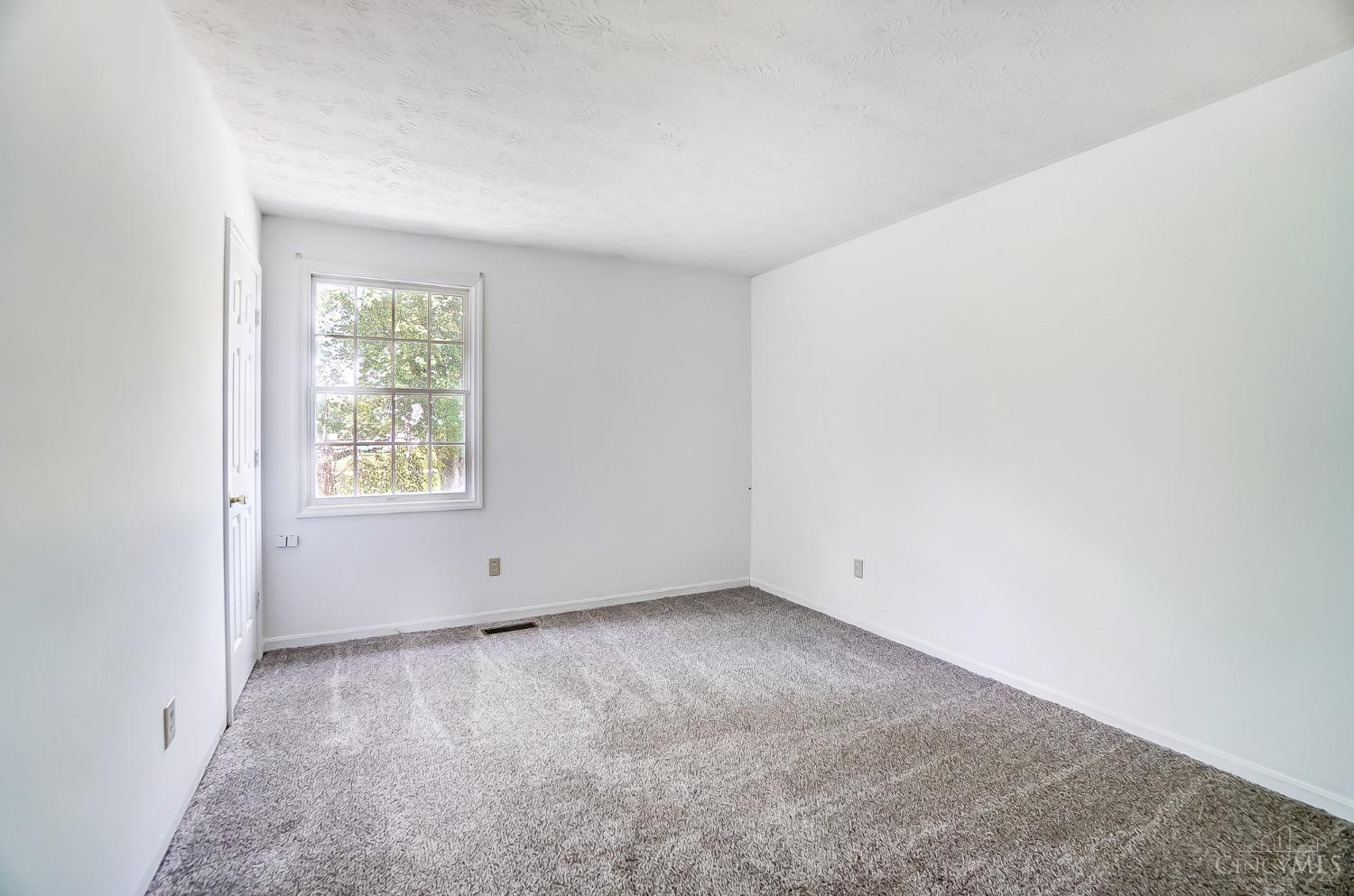38 Hamer Road