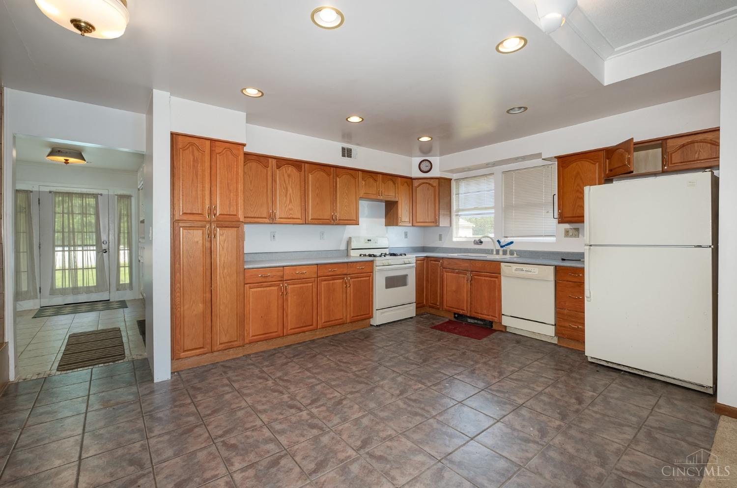 8541 Louderback Road