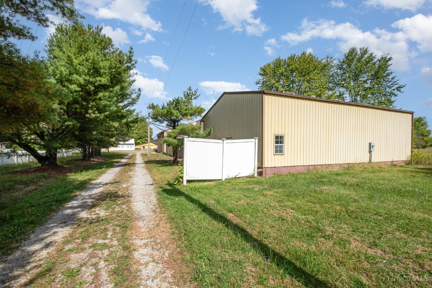 8541 Louderback Road